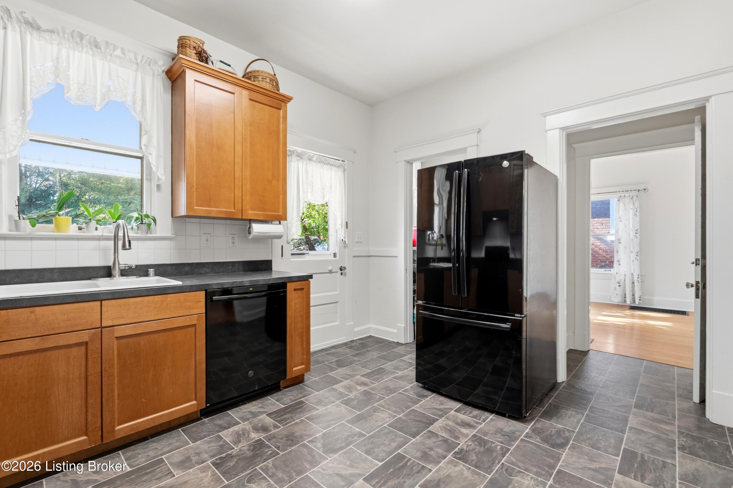1908 Alfresco Pl Property Photo 15