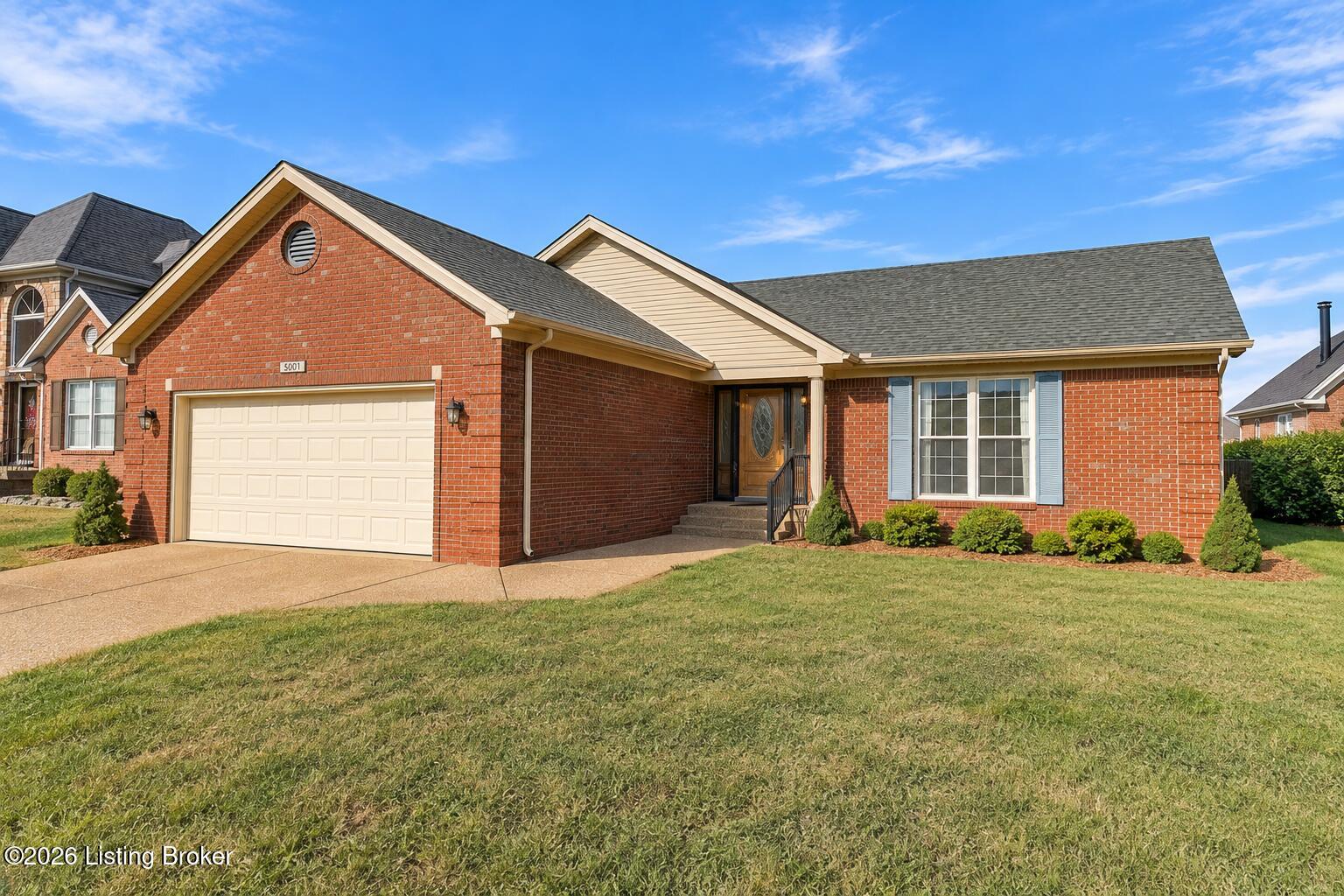 5003 Hunters Point Cir Property Photo 1
