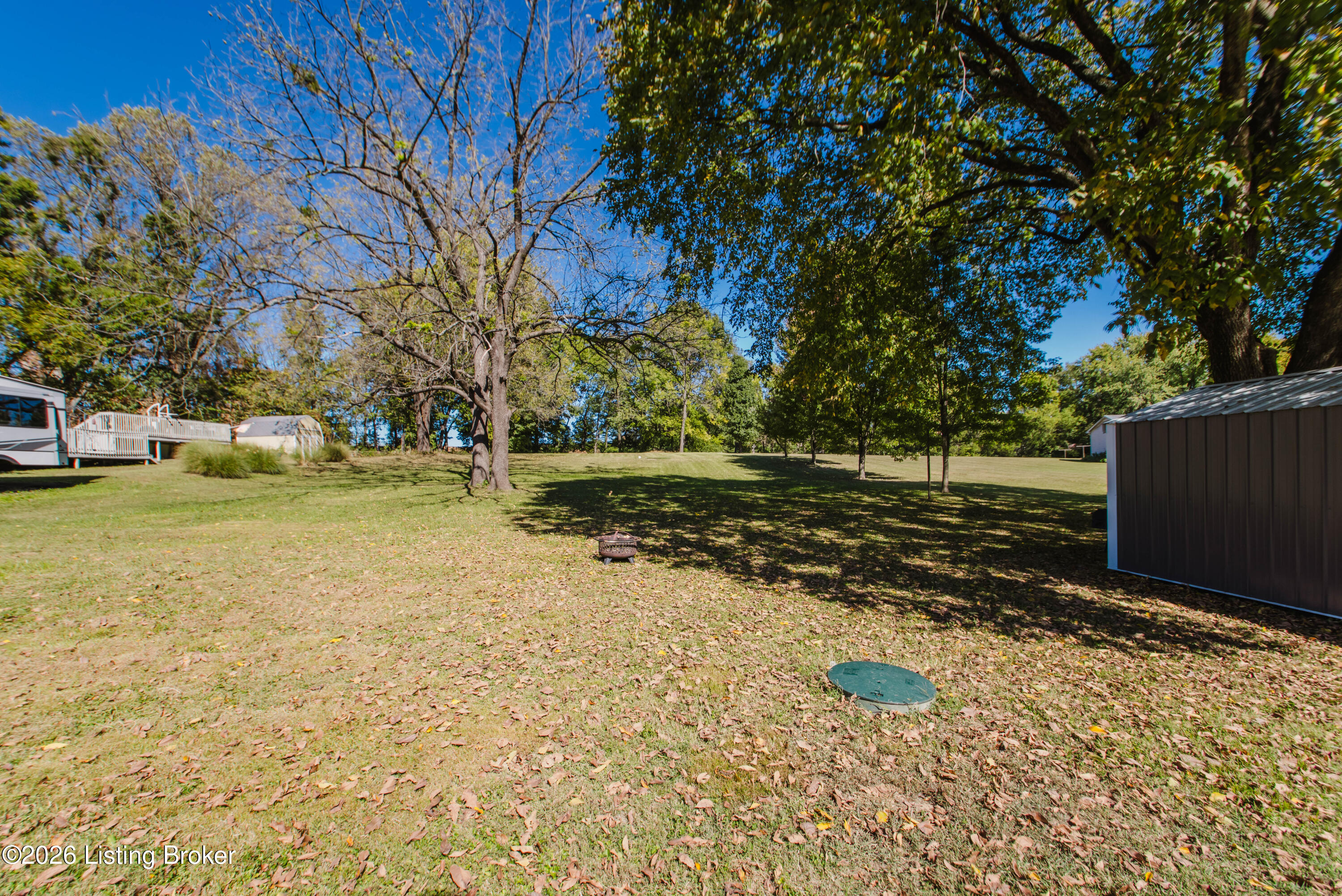 5219 Maple Spring Dr Property Photo 14