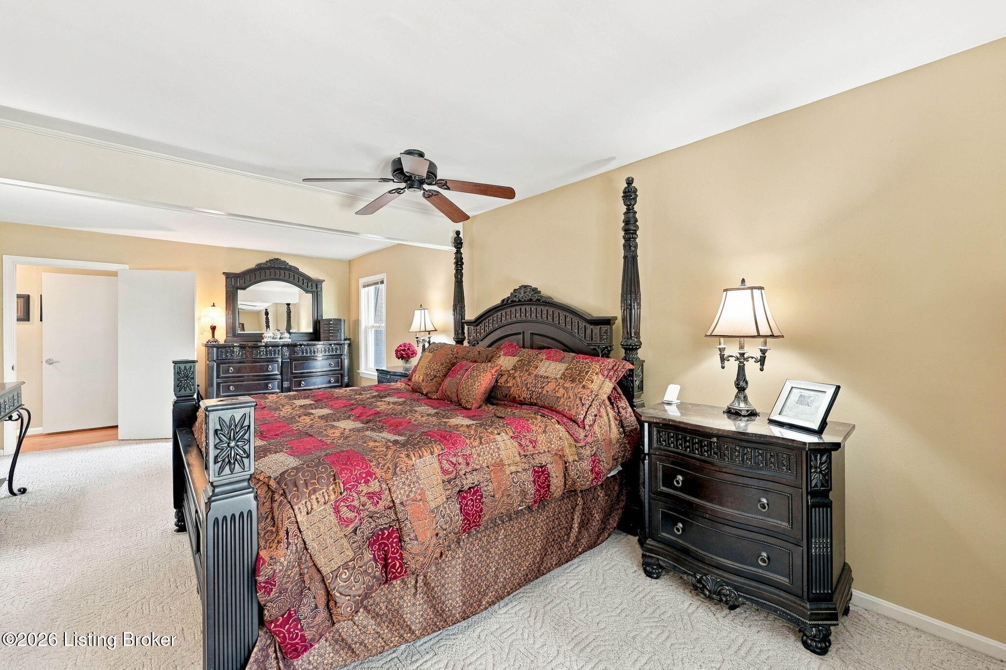 8035 Watterson Trail Property Photo 40