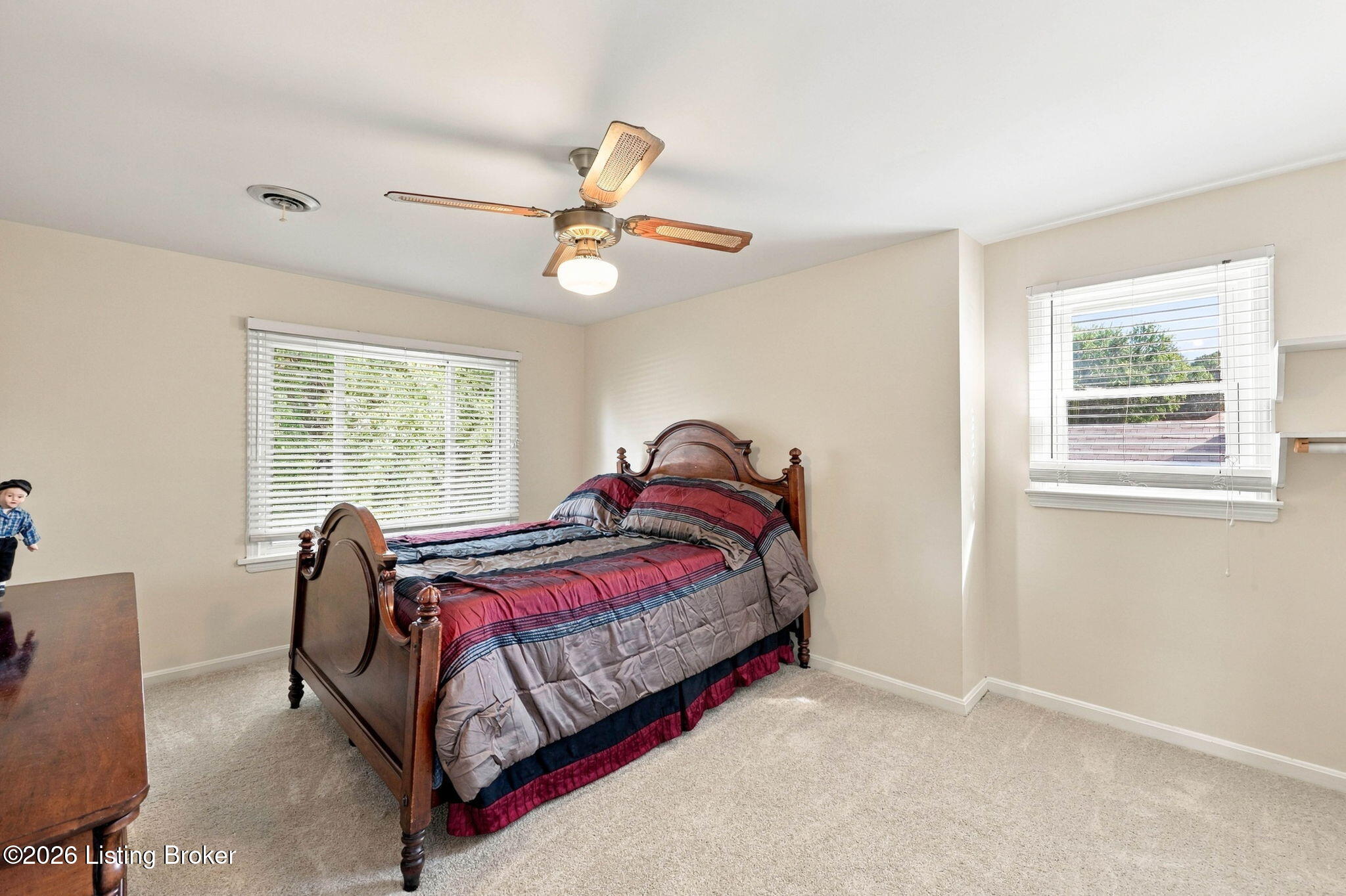 8035 Watterson Trail Property Photo 47