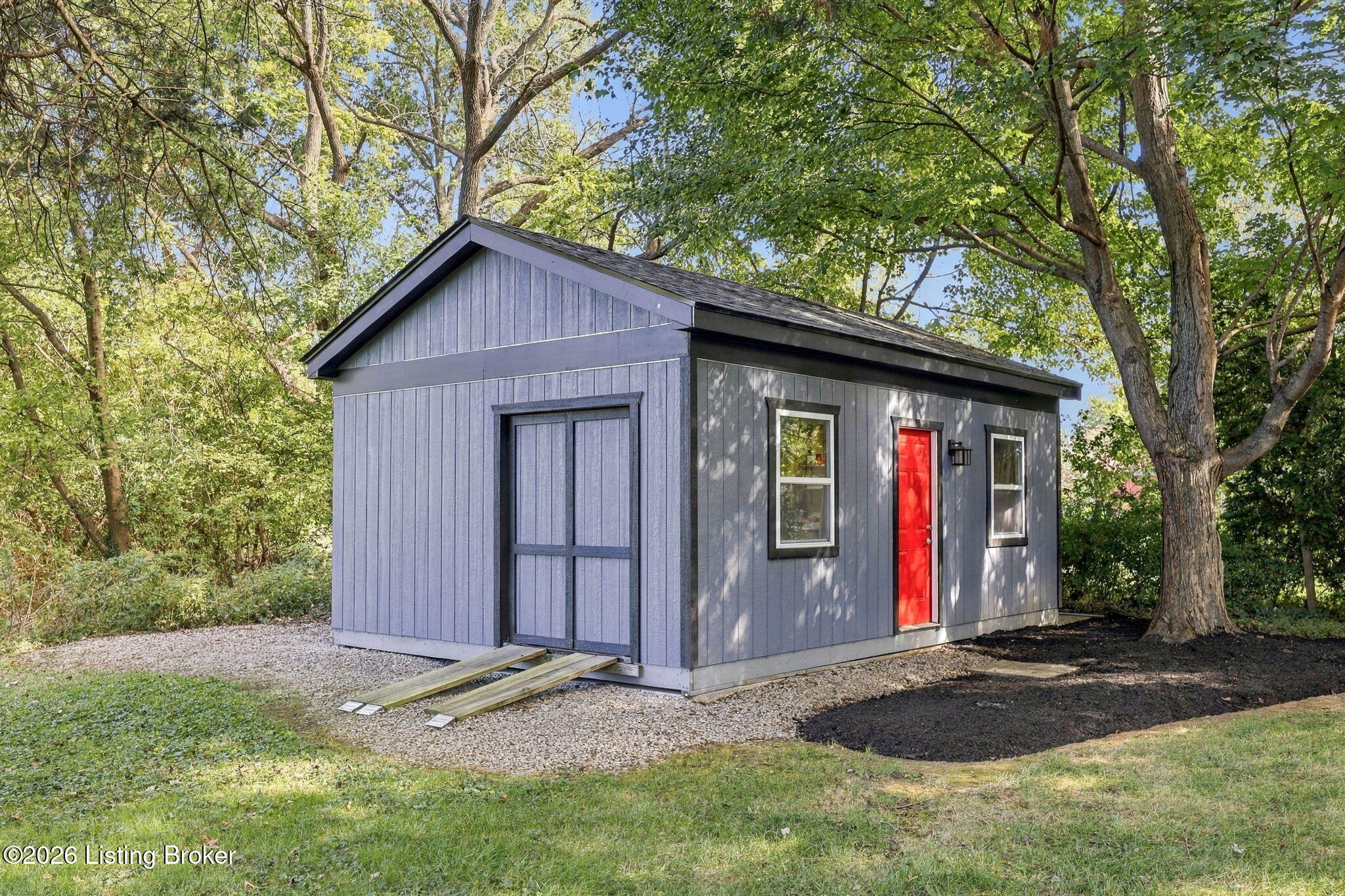 8035 Watterson Trail Property Photo 63