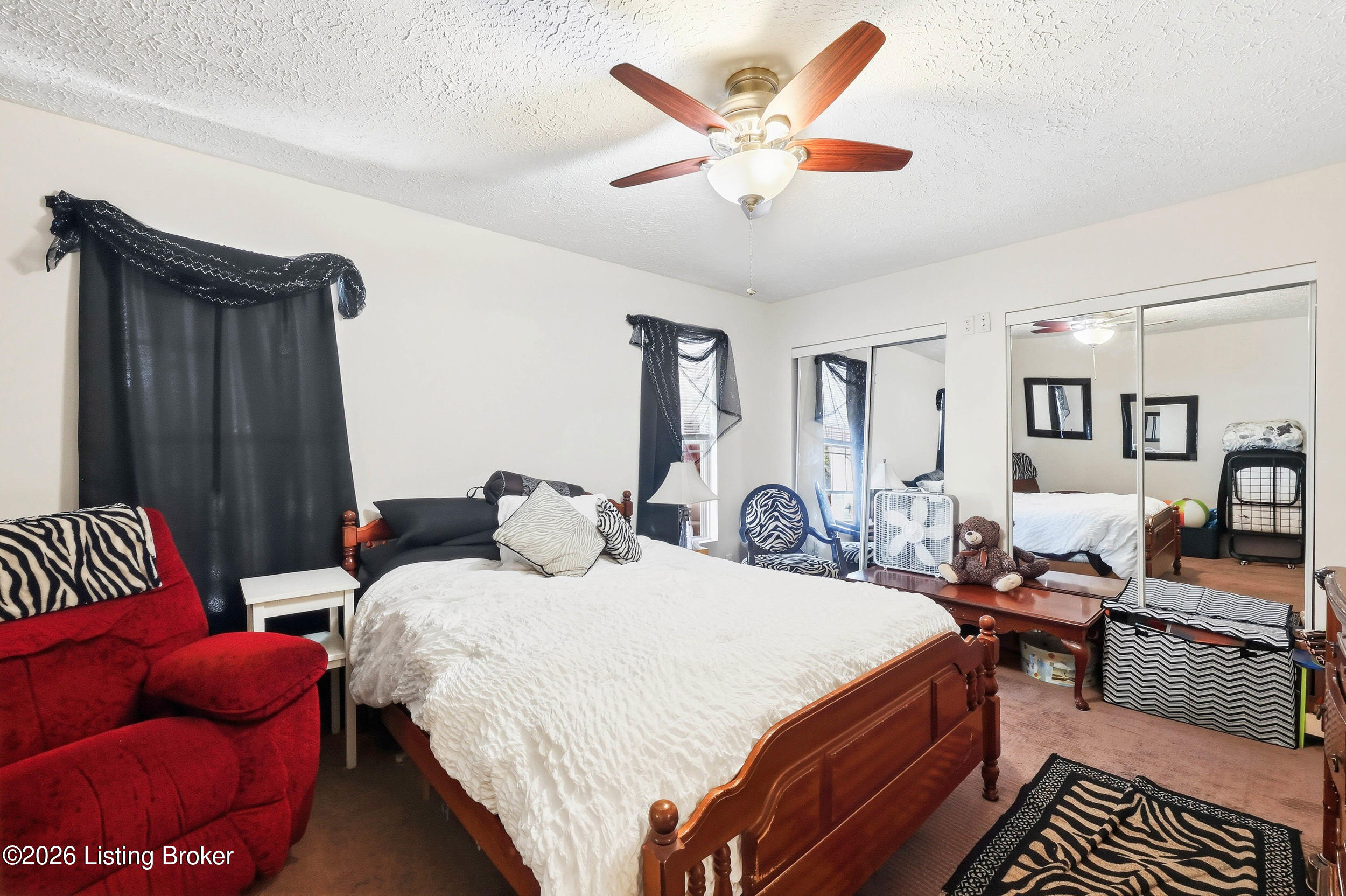 116 Wicker Ln Property Photo 17