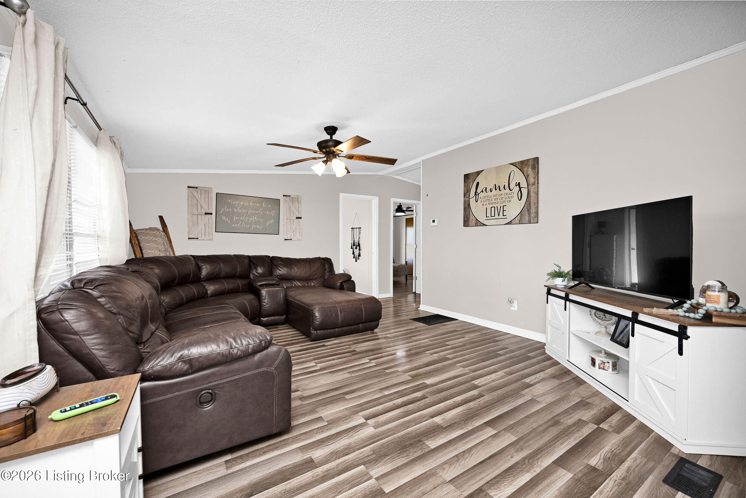 2665 Plum Run Rd Property Photo 11