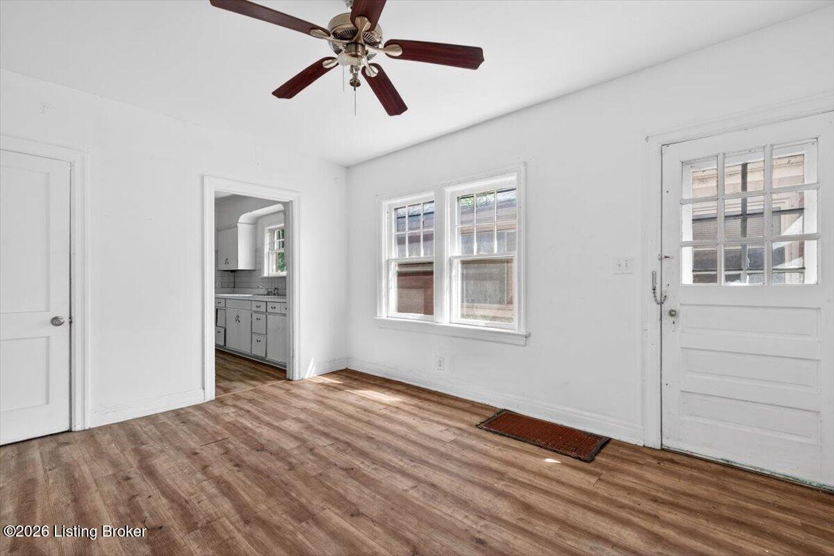 3002 Taylor Blvd Property Photo 10