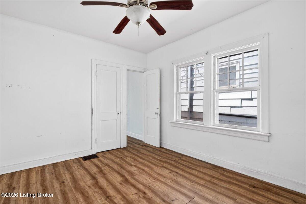 3002 Taylor Blvd Property Photo 13