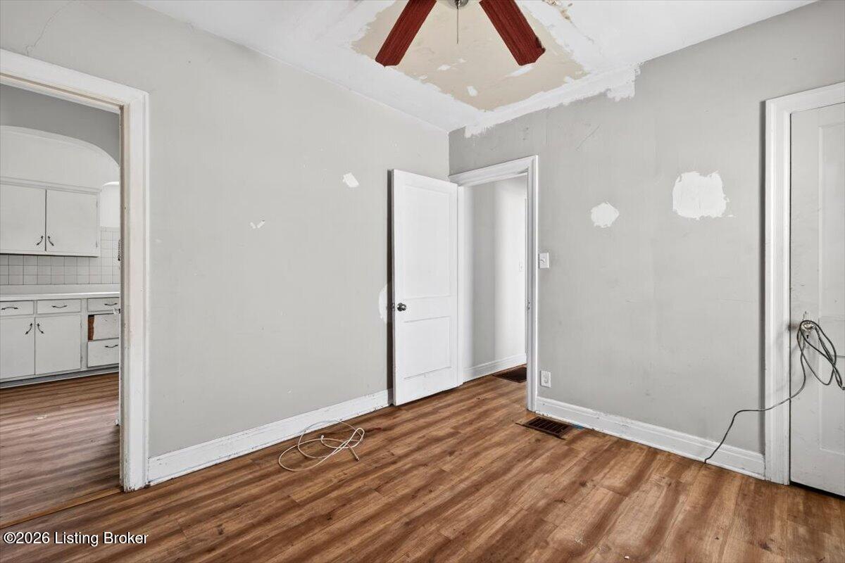 3002 Taylor Blvd Property Photo 17