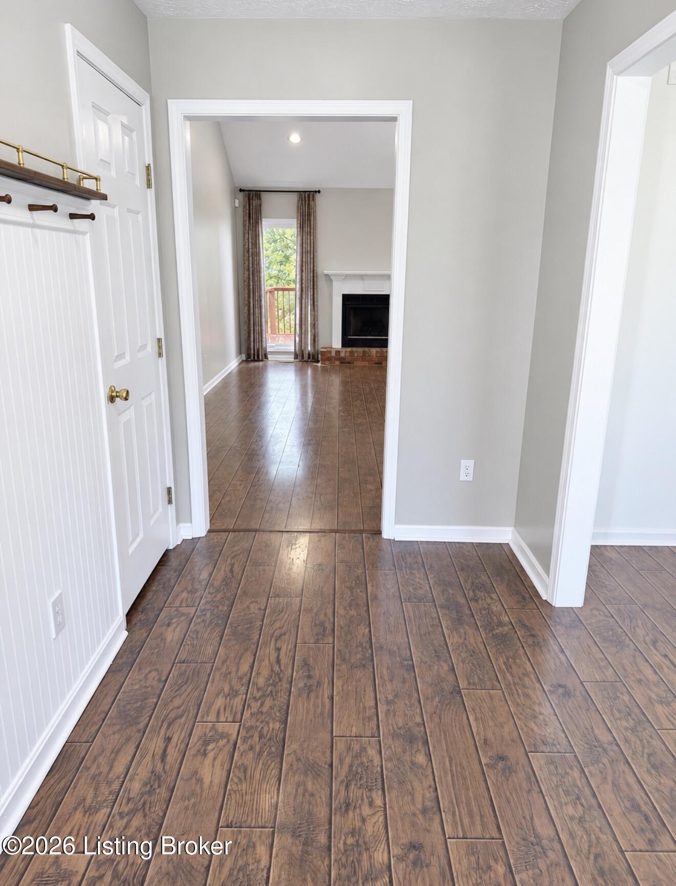 11430 Whitney Hill Rd Property Photo 3