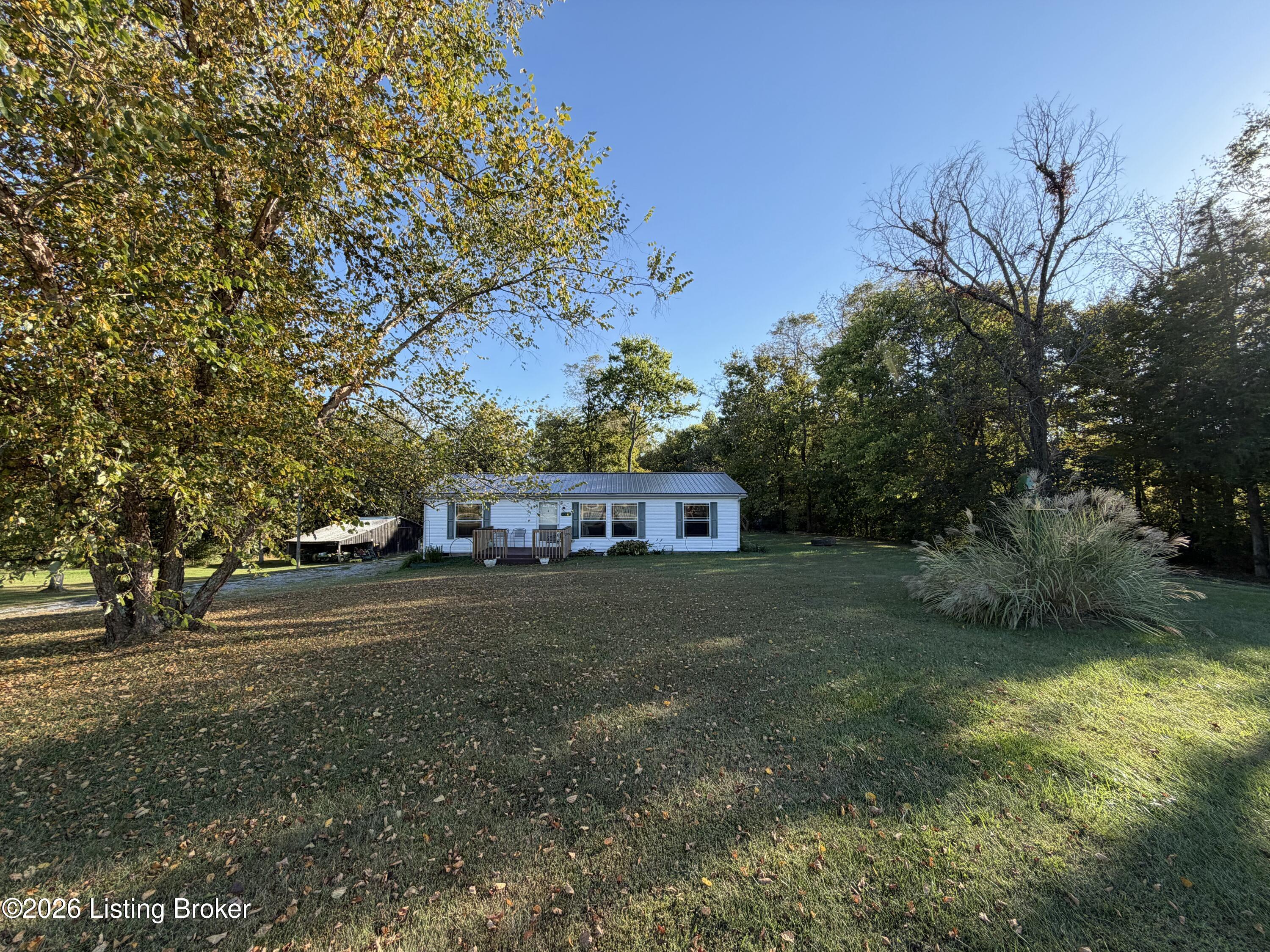 8385 Bagdad Rd Property Photo 1
