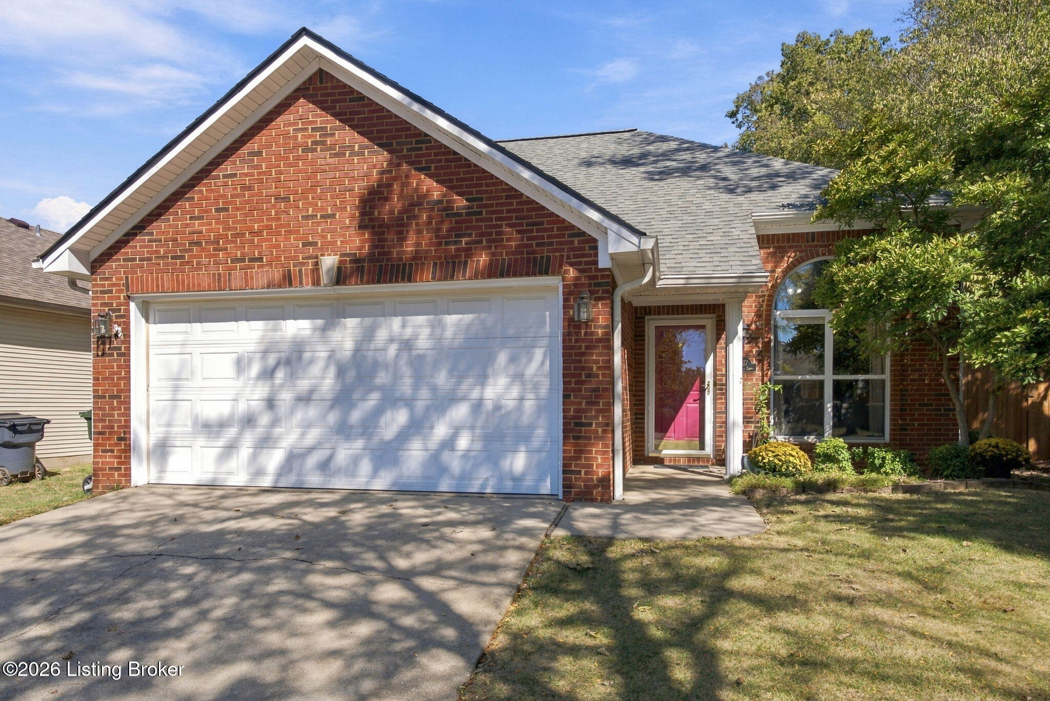 2737 Jacquelyn Ln Property Photo 1