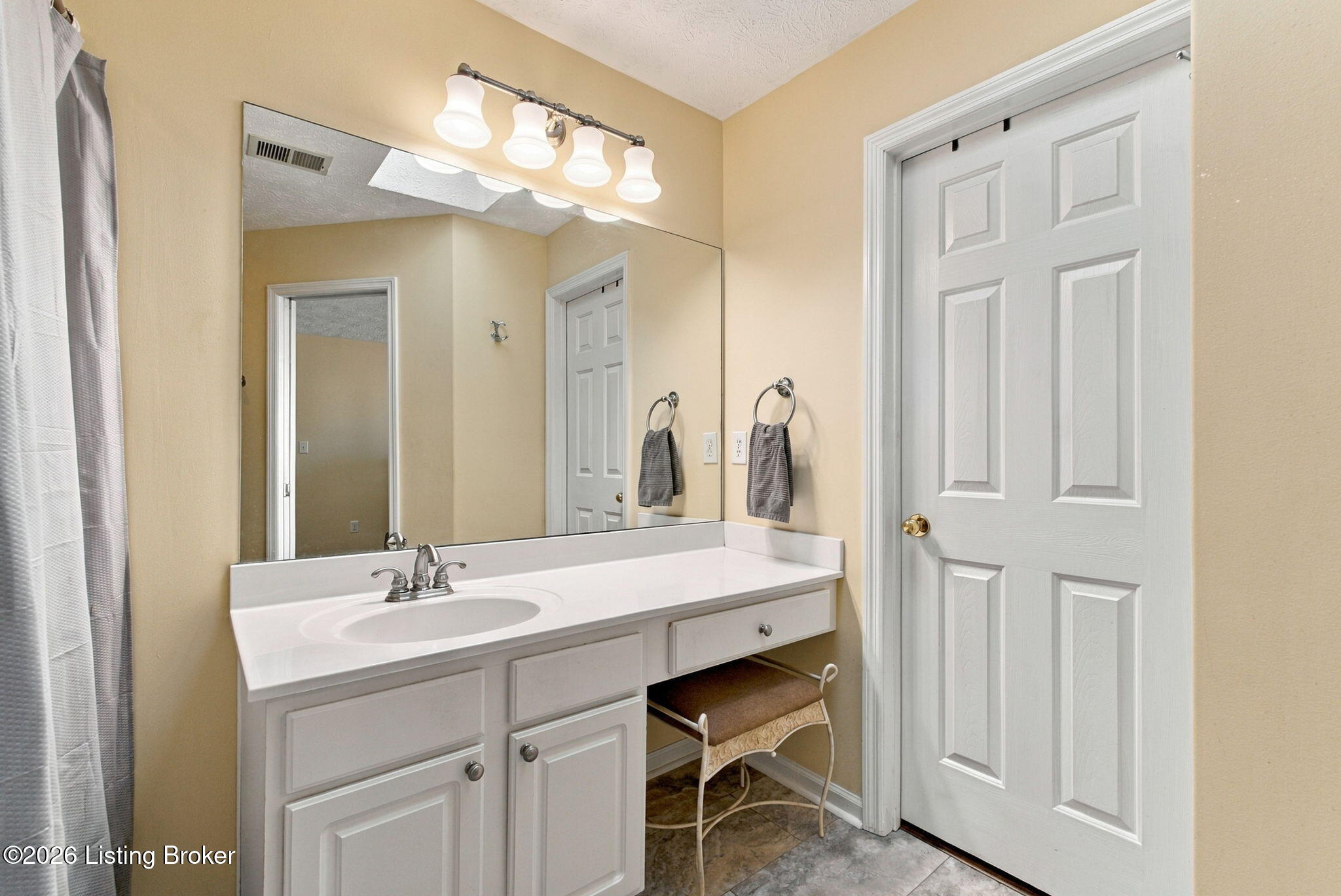 2737 Jacquelyn Ln Property Photo 19