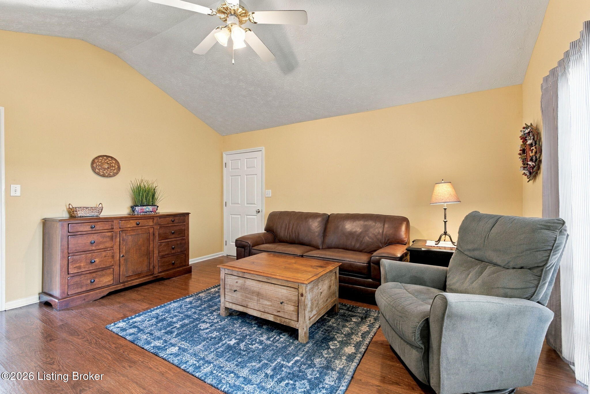 2737 Jacquelyn Ln Property Photo 22