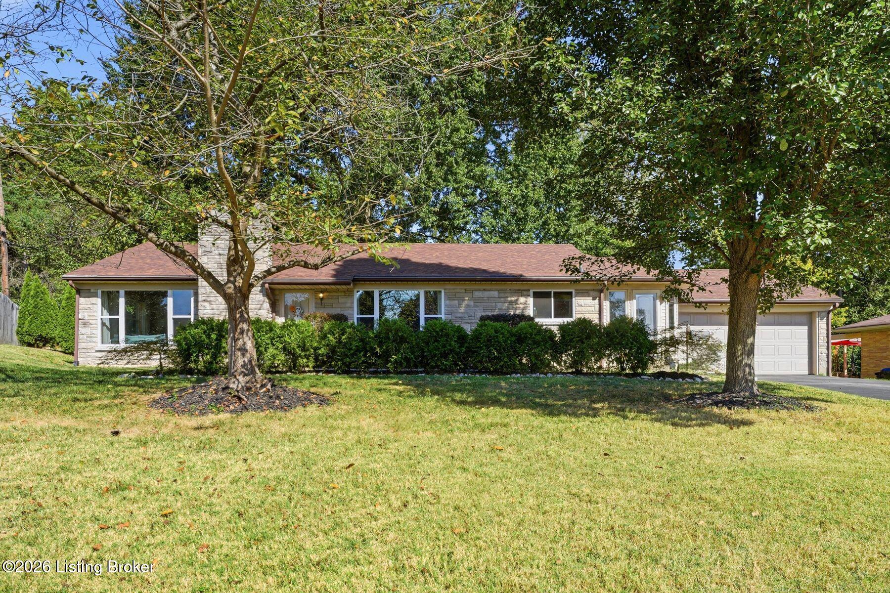 5340 Southdale Rd Property Photo 1