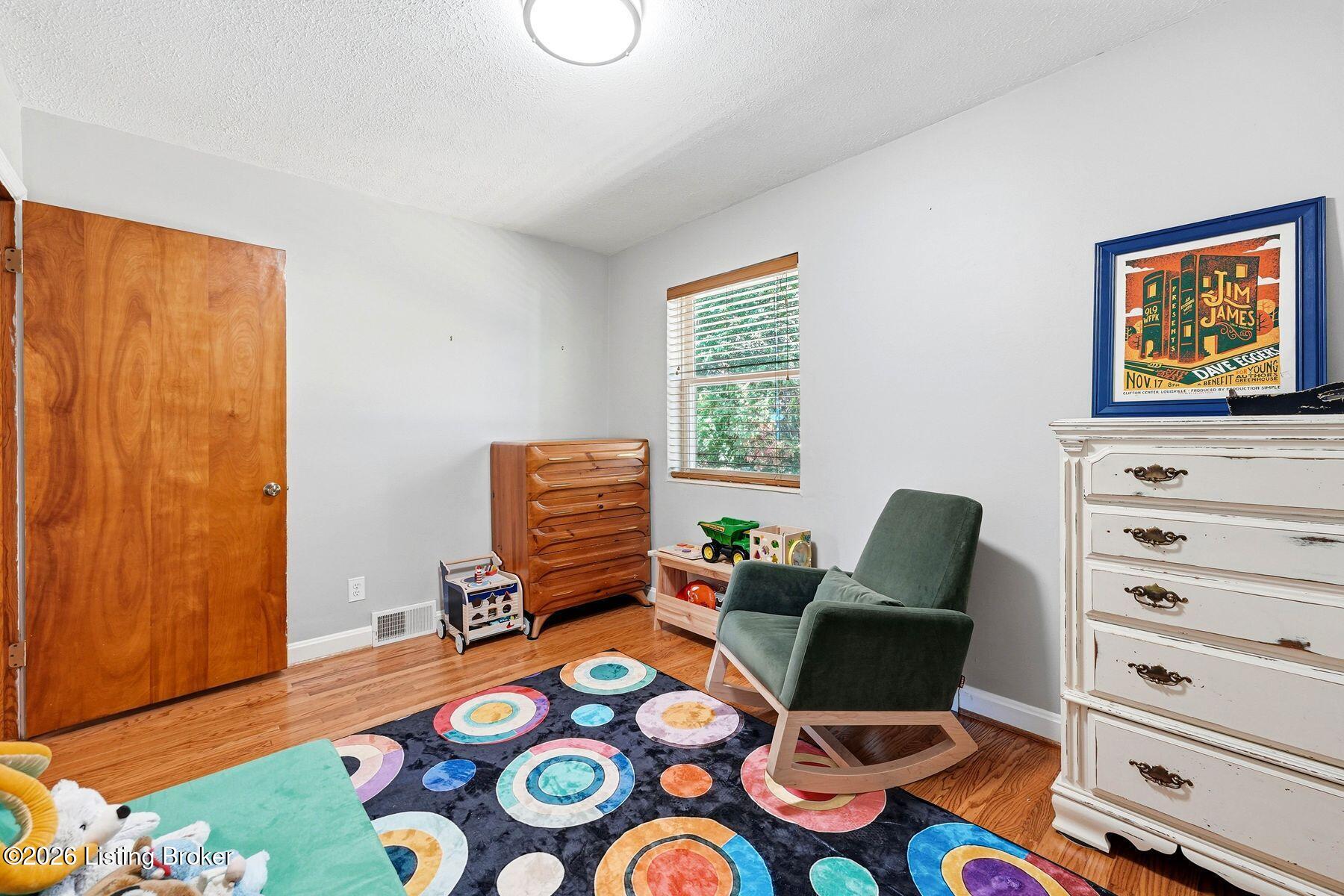 5340 Southdale Rd Property Photo 31