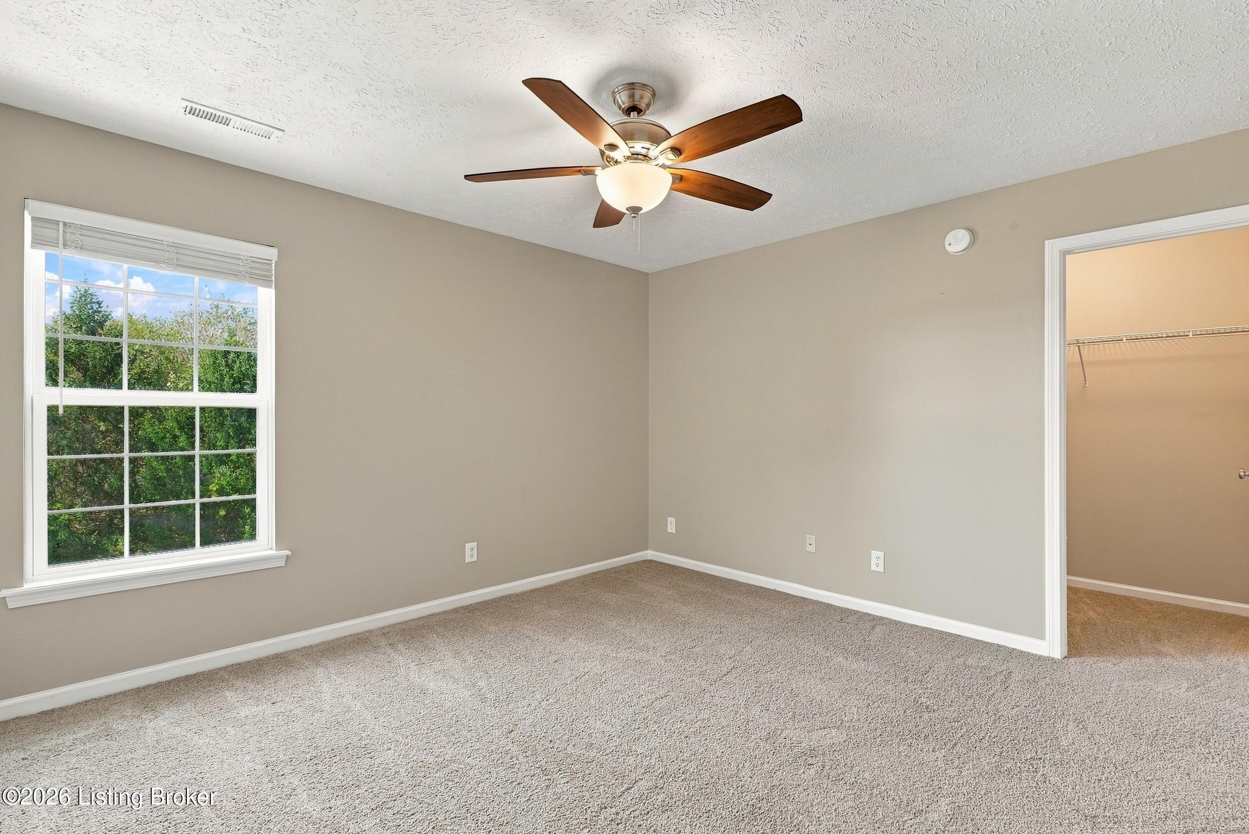 1141 Summit Dr Property Photo 21