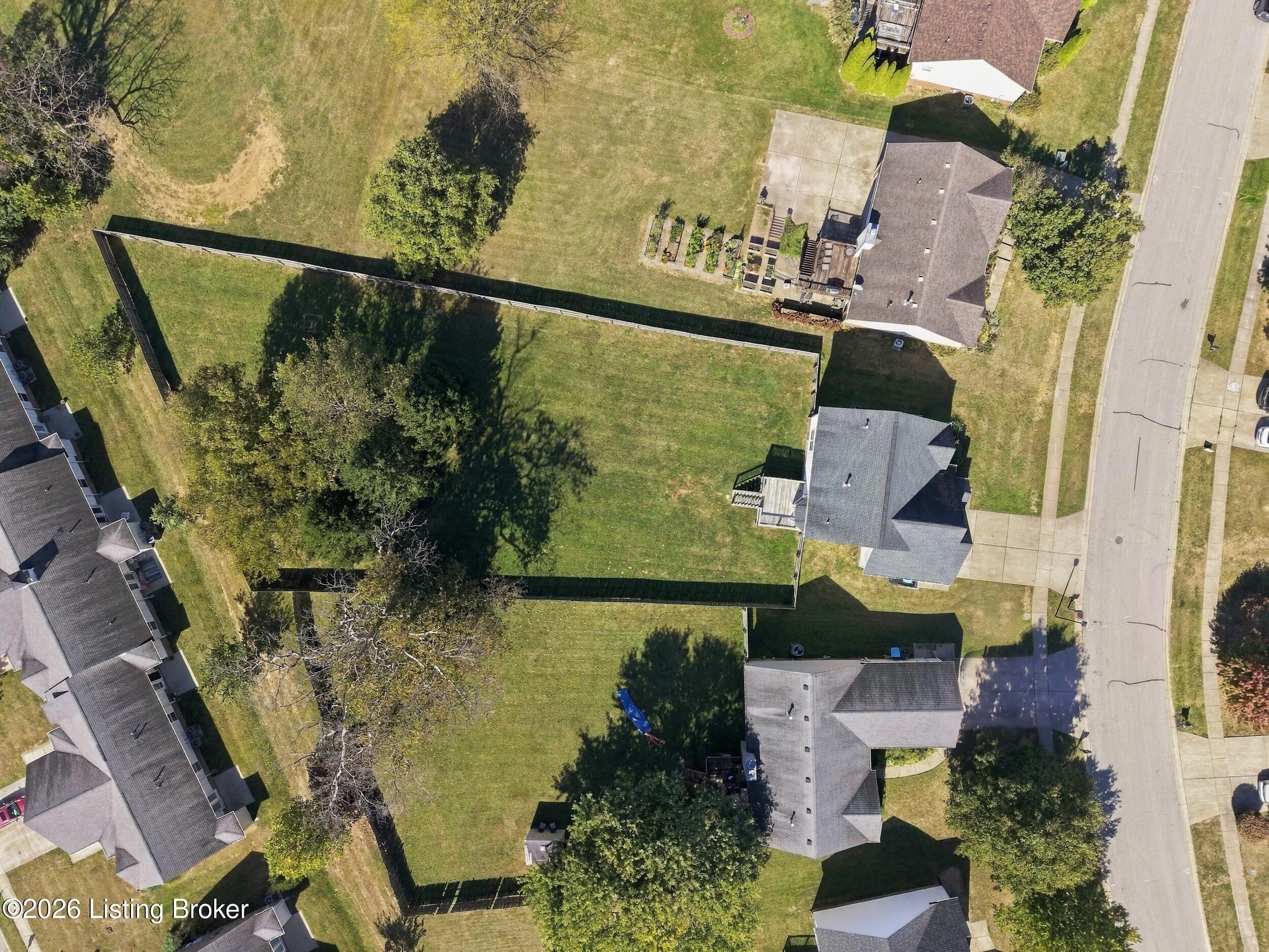 1141 Summit Dr Property Photo 52