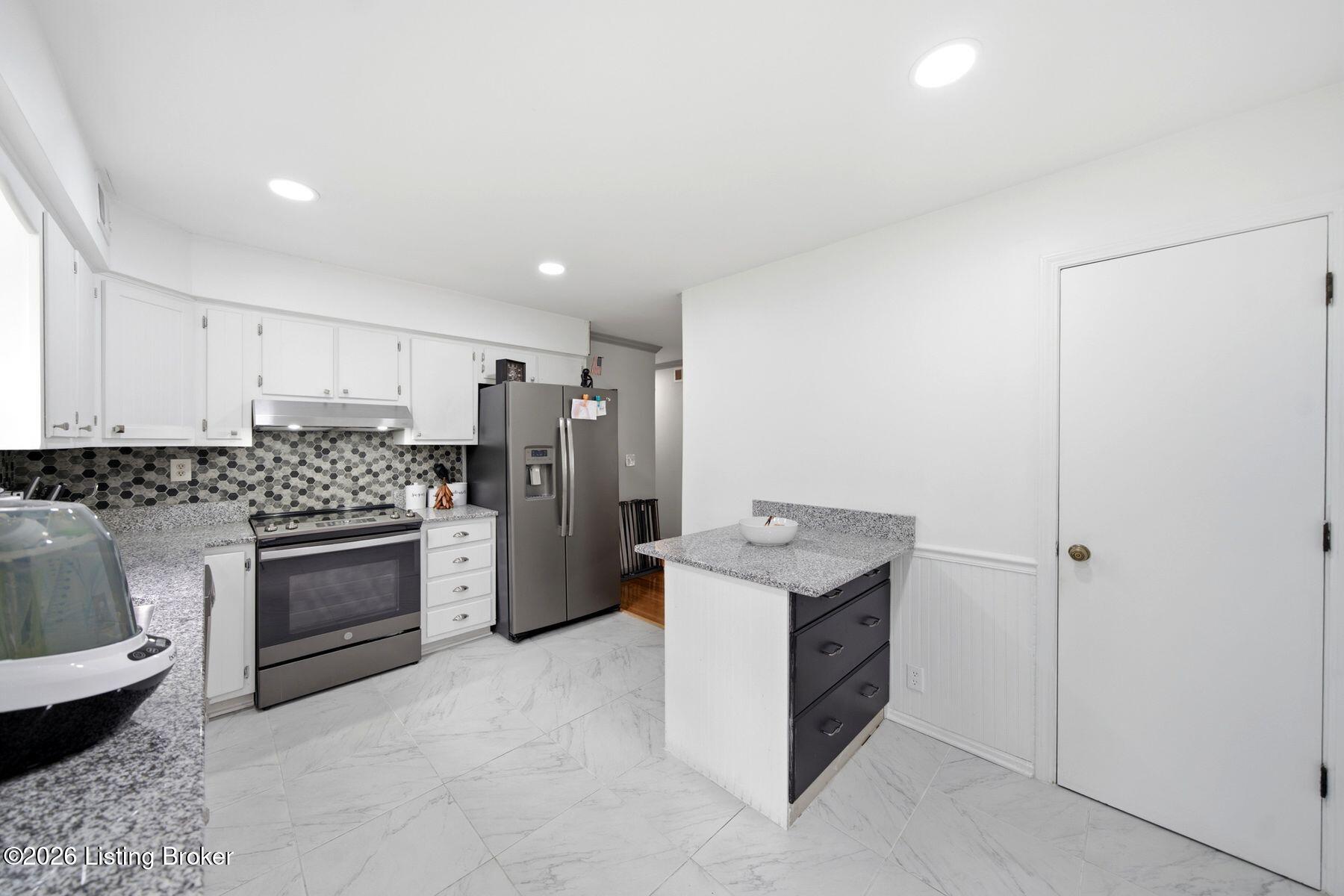 4105 Brentler Rd Property Photo 12