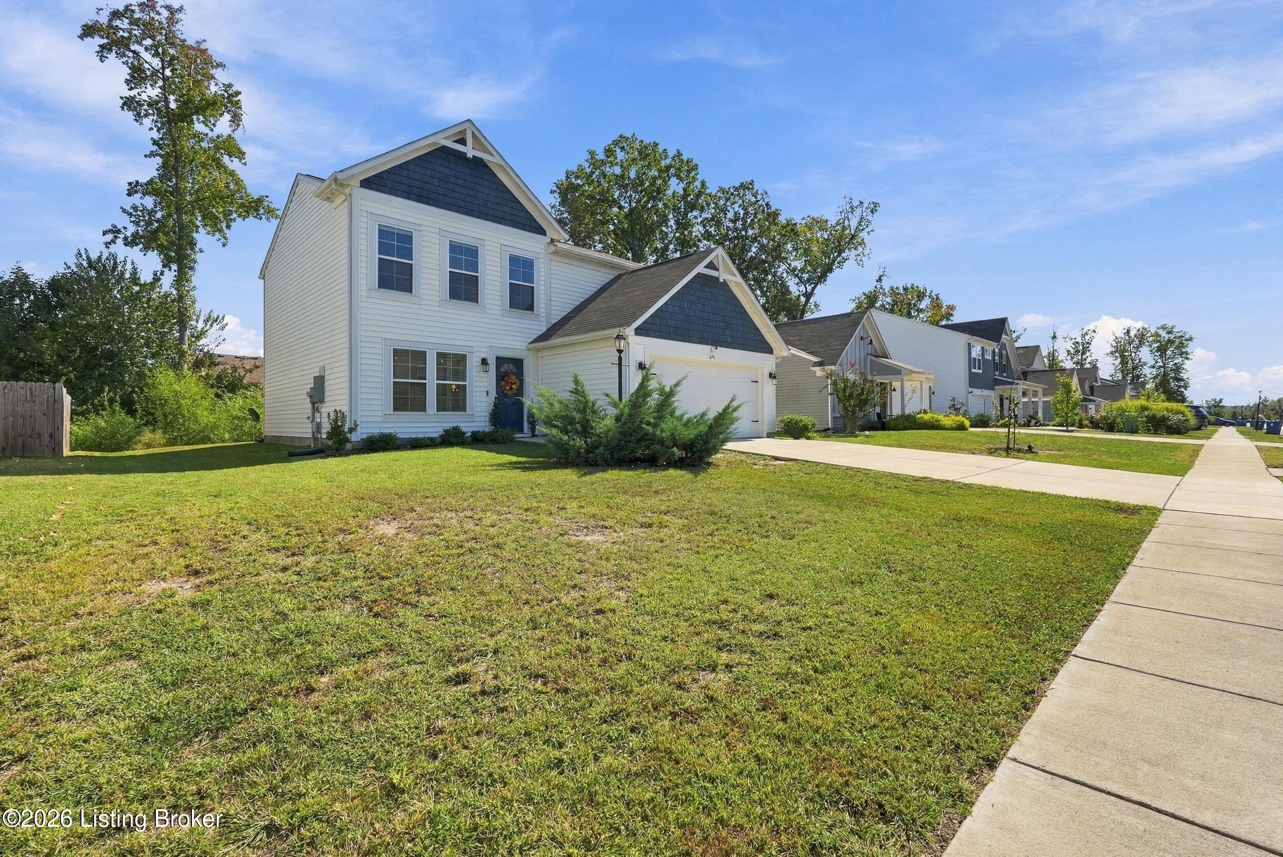 676 Mallard Lake Blvd Property Photo 4