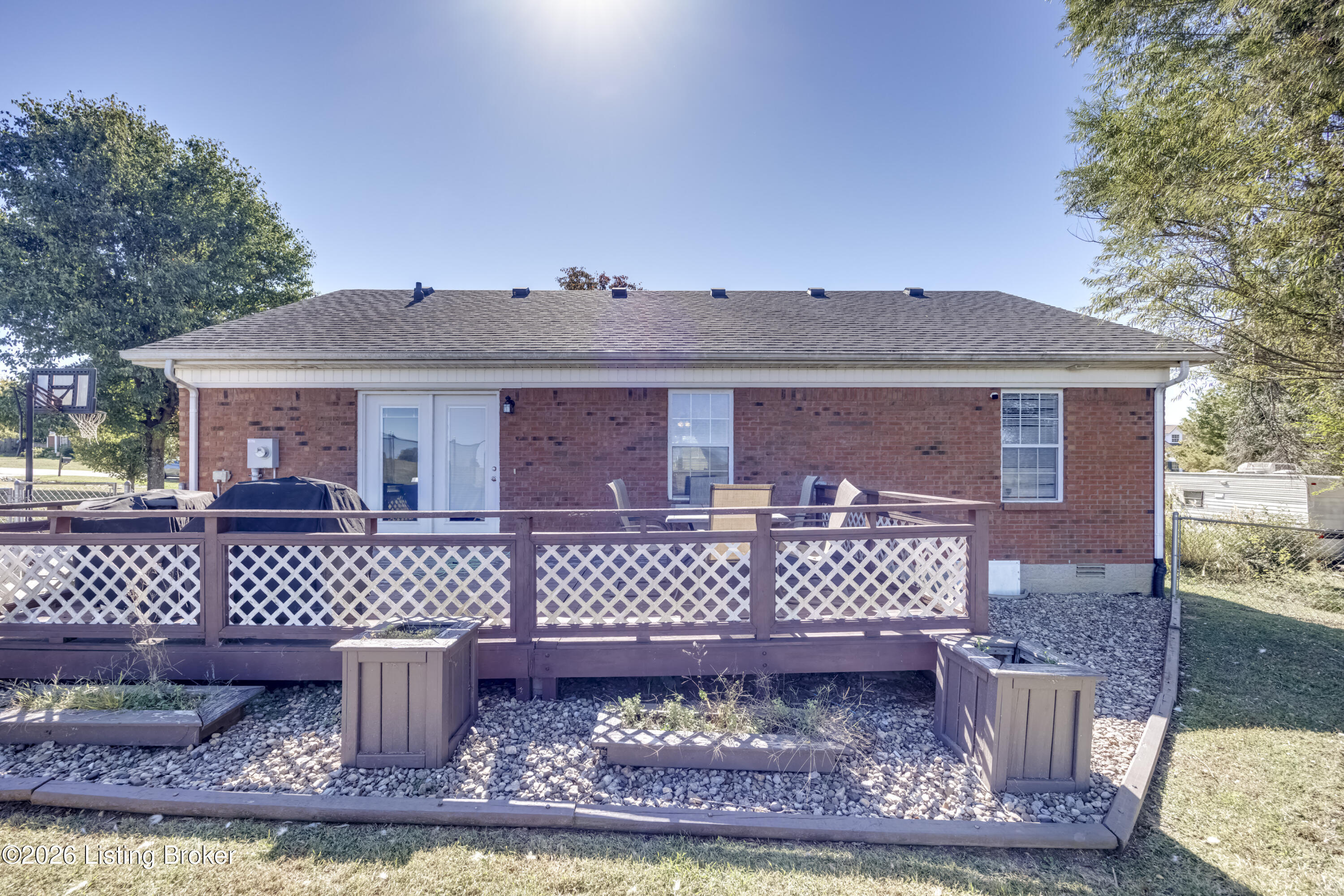 118 Benelli Dr Property Photo 11