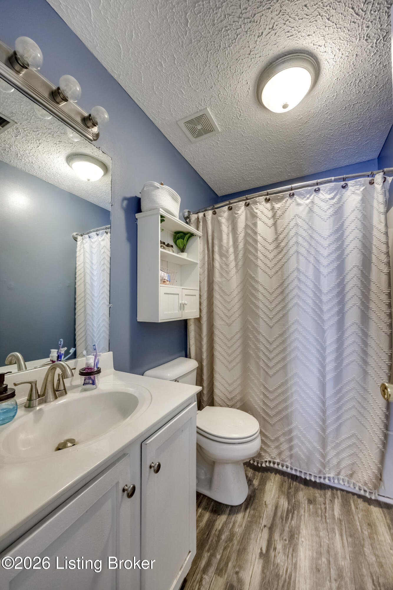 118 Benelli Dr Property Photo 44