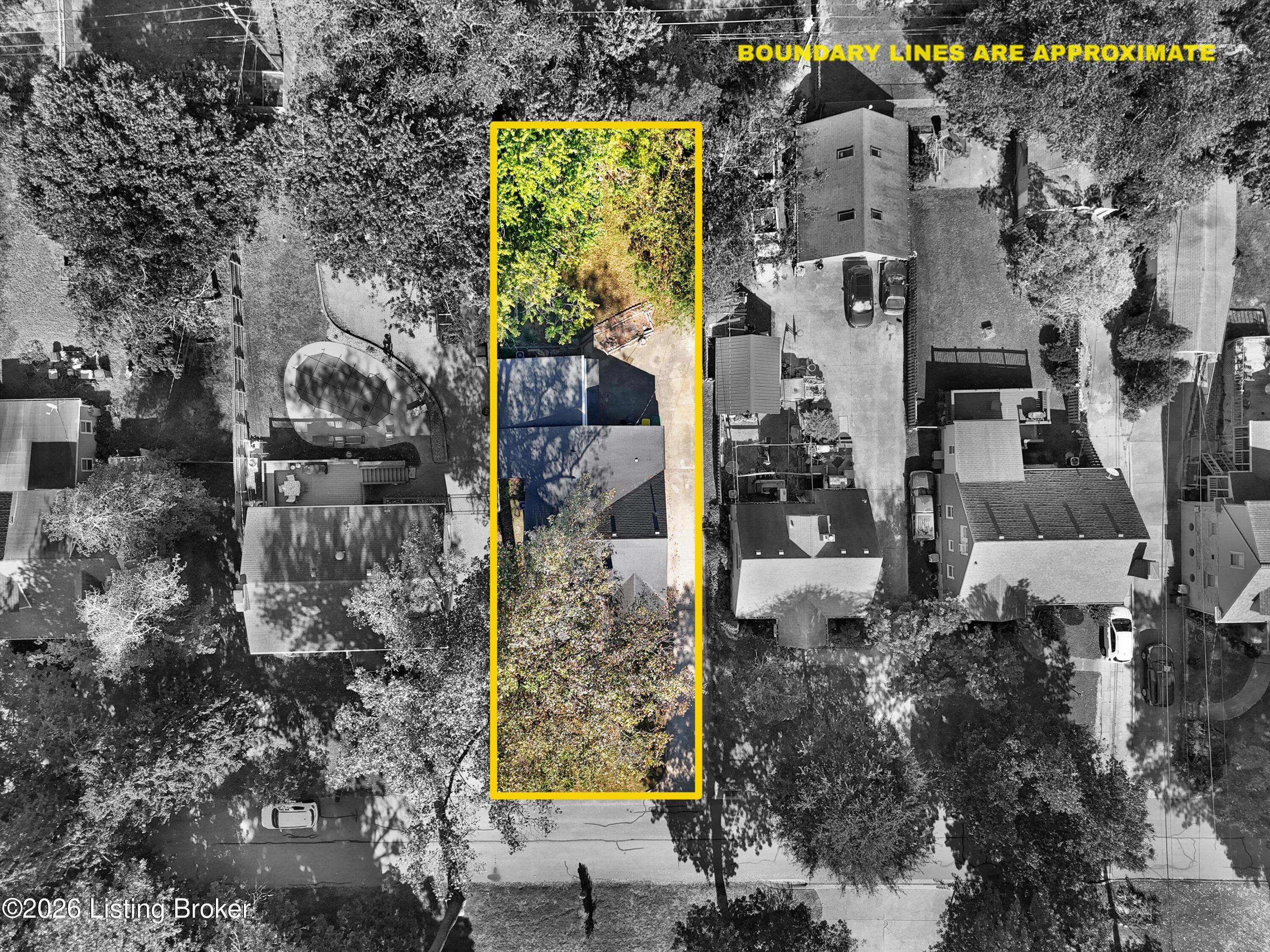 1205 Valley Dr Property Photo 4