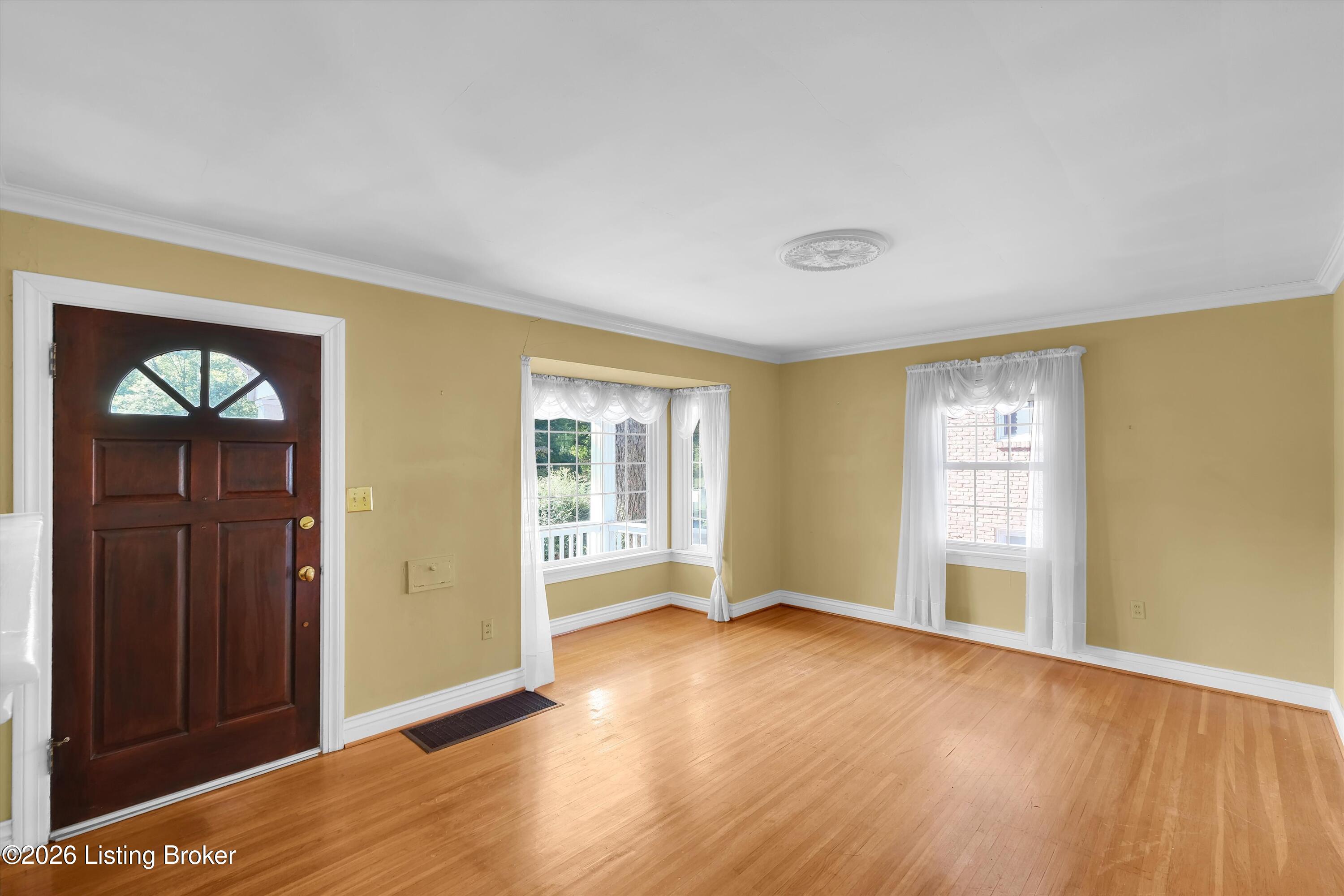 1205 Valley Dr Property Photo 11