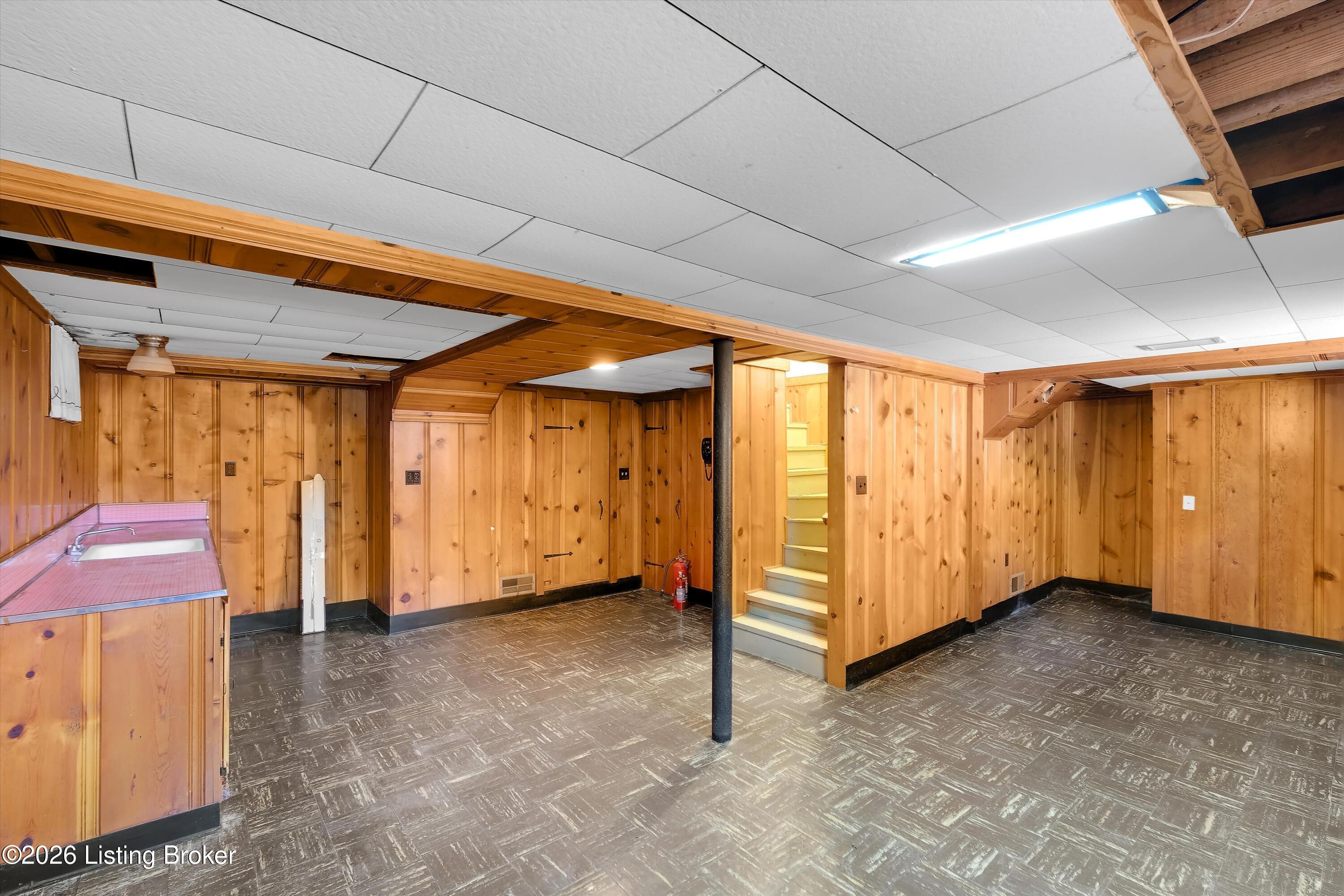 1205 Valley Dr Property Photo 37