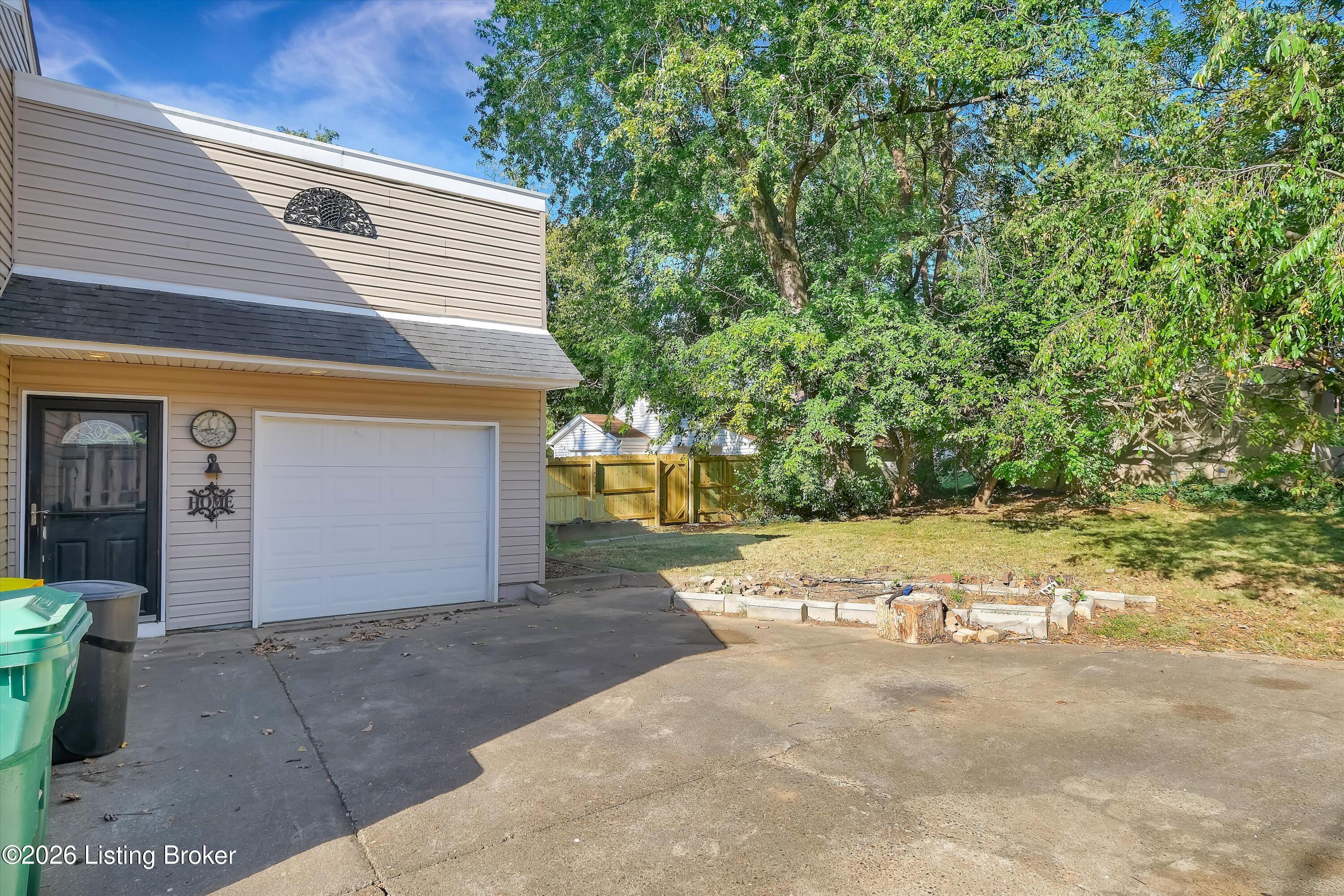 1205 Valley Dr Property Photo 42