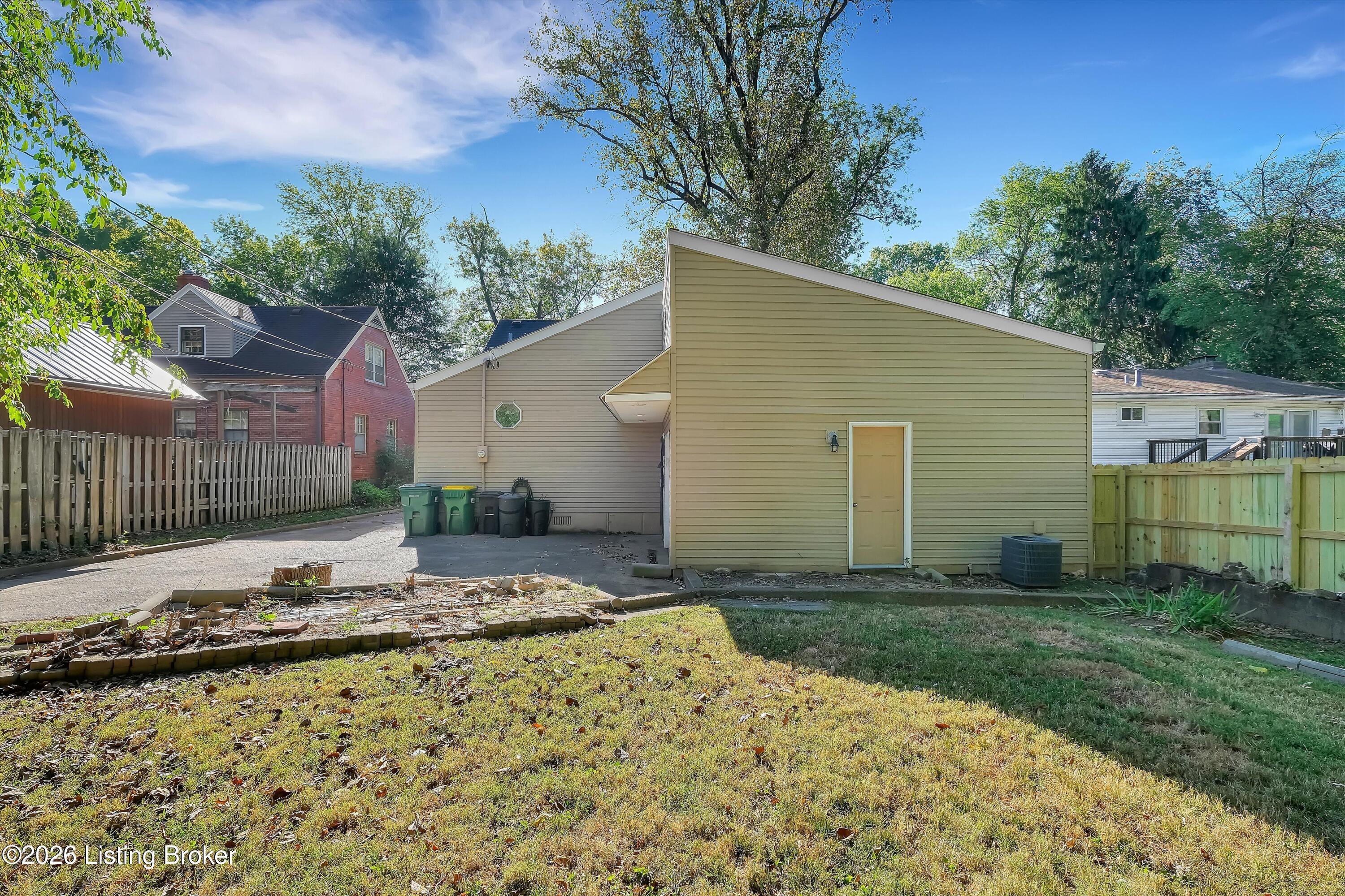 1205 Valley Dr Property Photo 46
