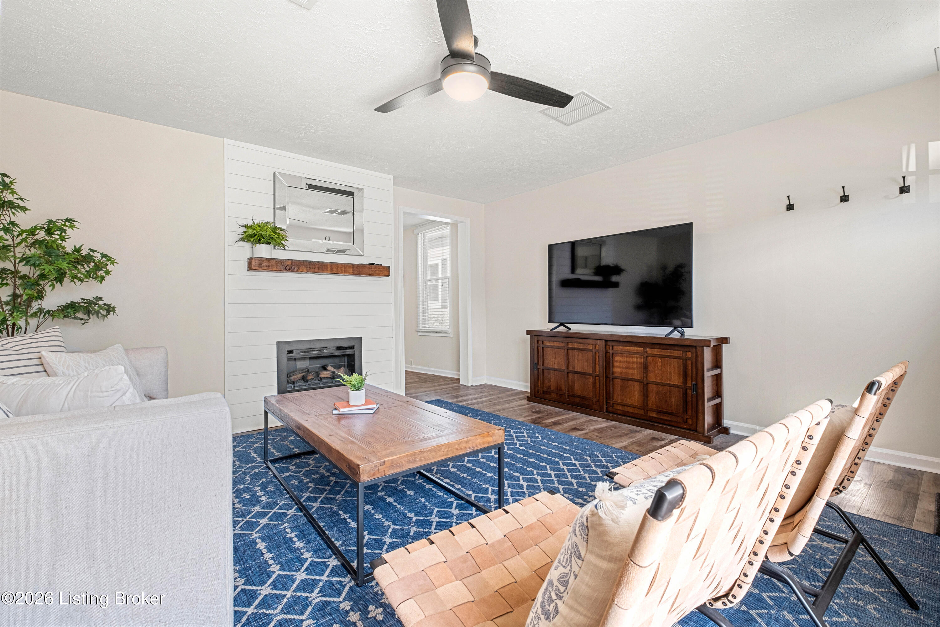 1032 Logan St Property Photo 6