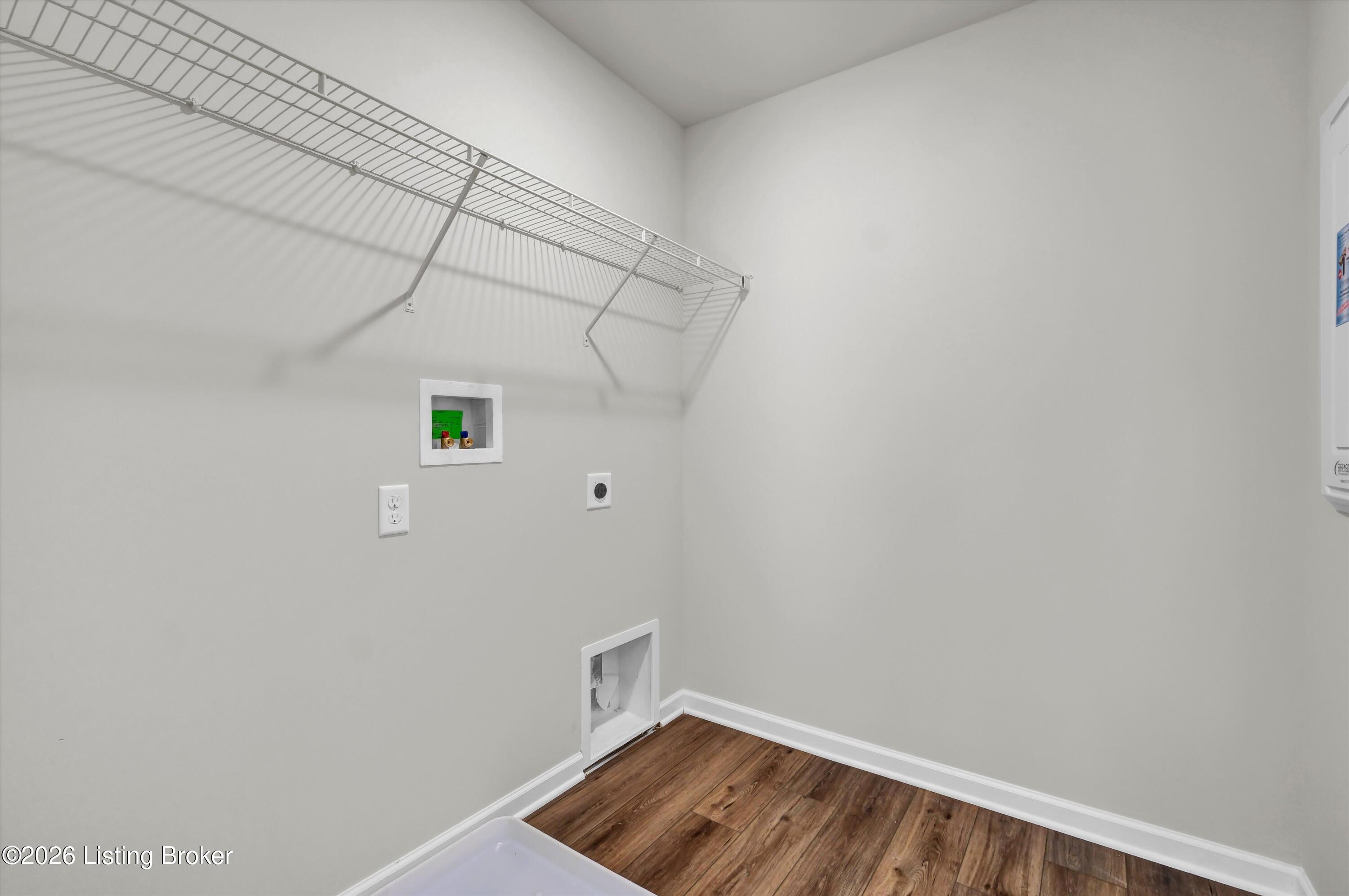 8415 Hollis View Way Property Photo 33