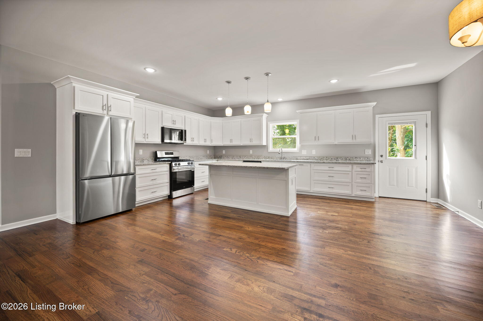 412 Wilmoth St Property Photo 15