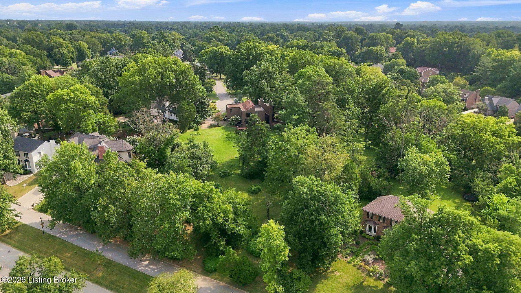 1510 Sylvan Way Property Photo 4