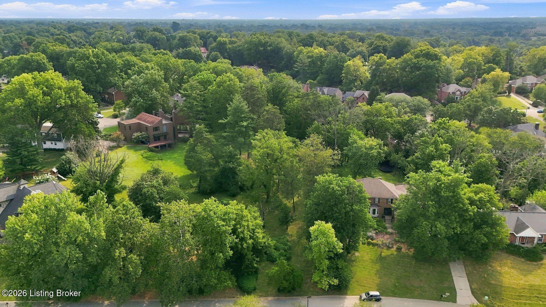 1510 Sylvan Way Property Photo 9