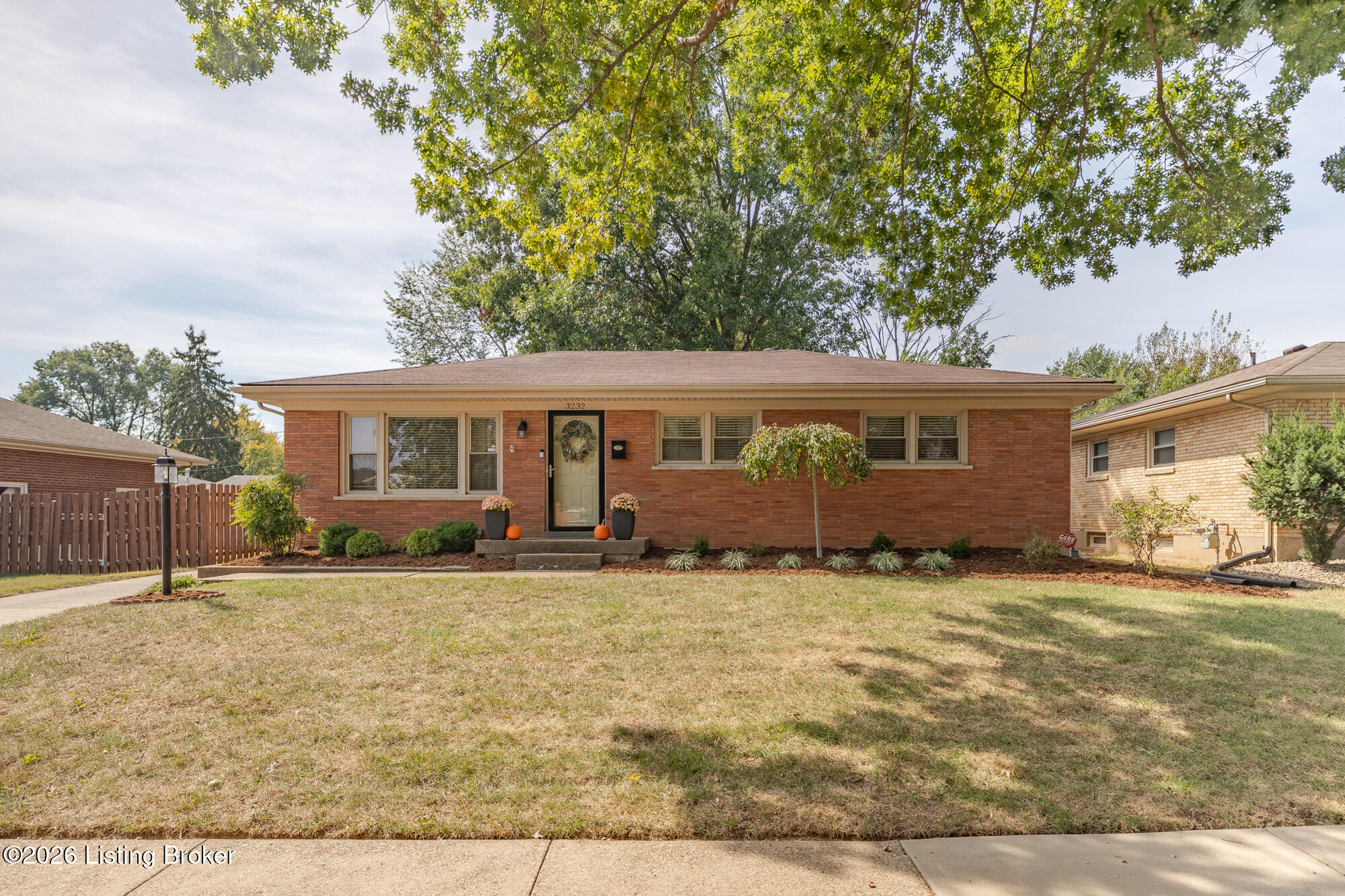 3232 Cawein Way Property Photo 1