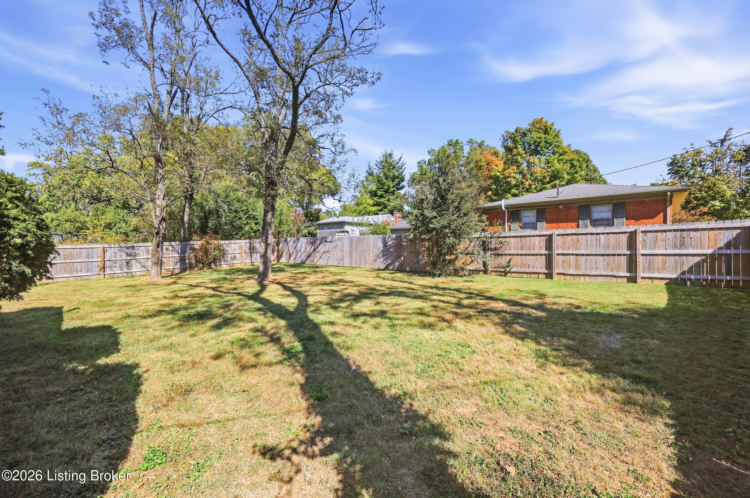 3129 Hewitt Ave Property Photo 42
