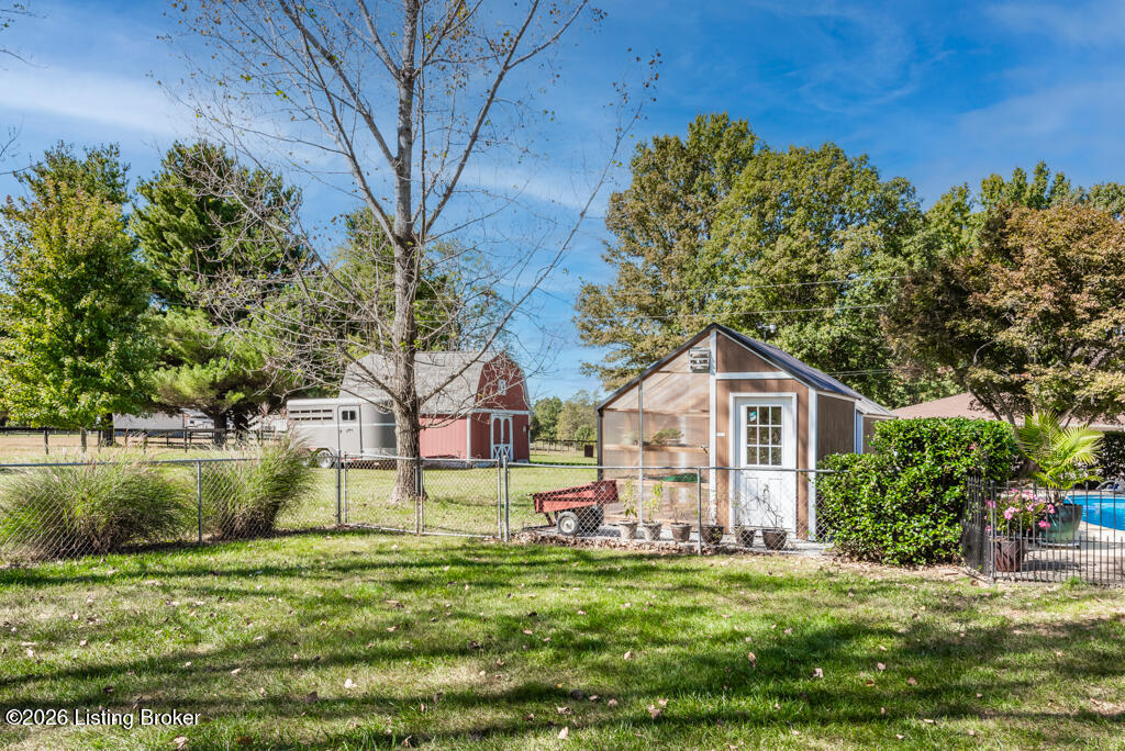 1904 Covey Trace Rd Property Photo 37