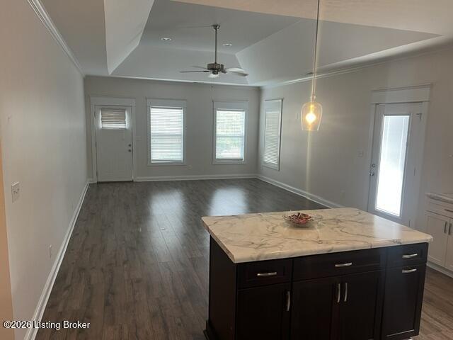 1511 E Crystal Dr # A Property Photo 4