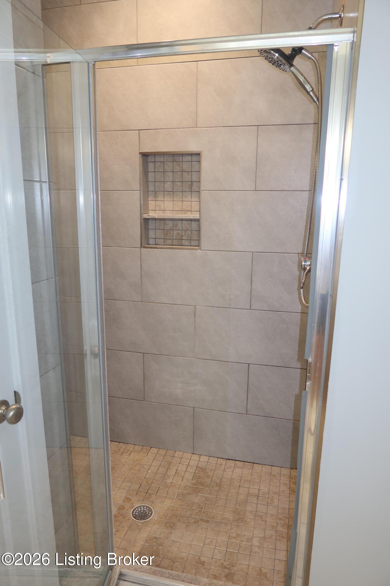 1511 E Crystal Dr # A Property Photo 15