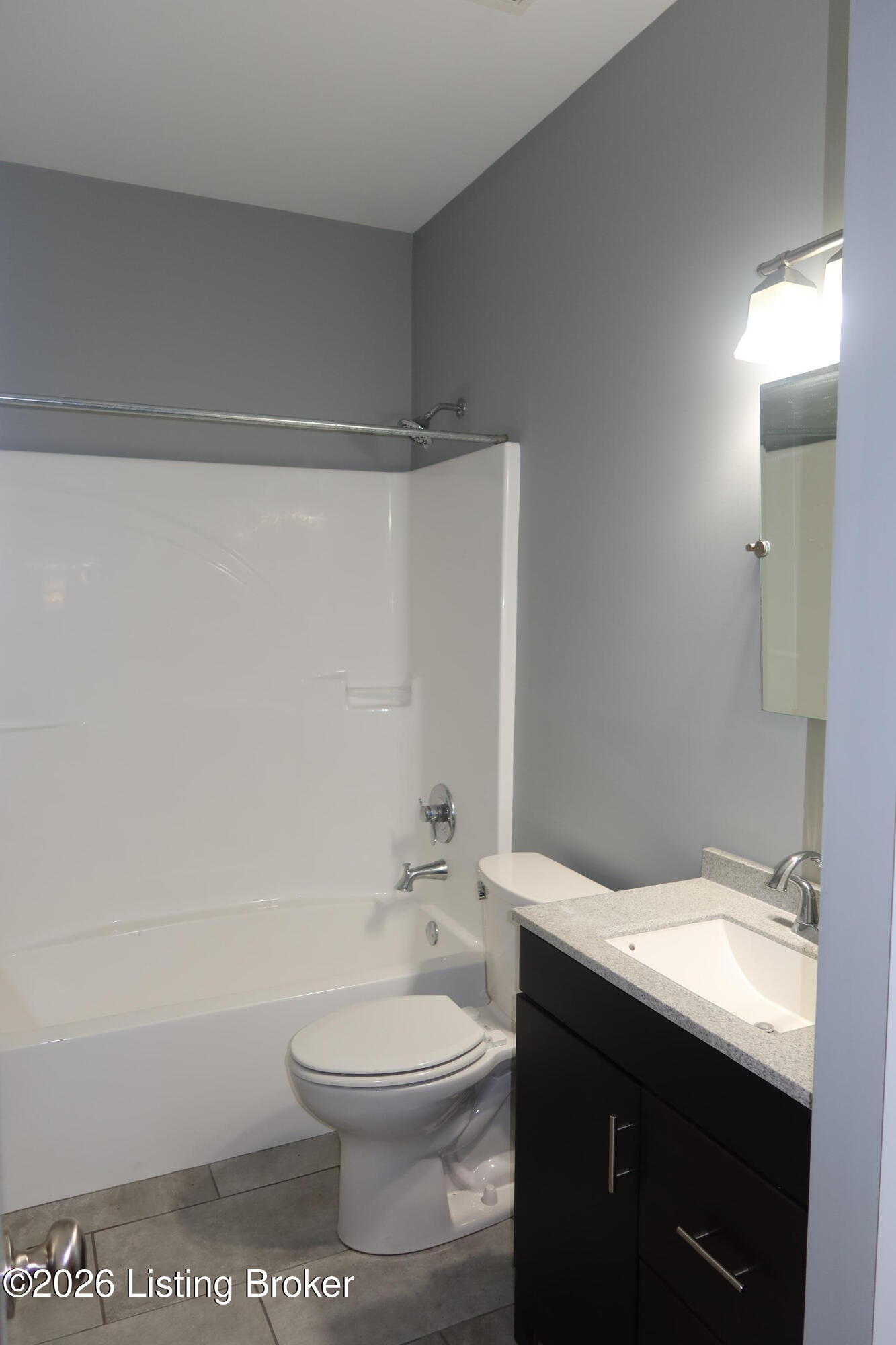 1511 E Crystal Dr # A Property Photo 18