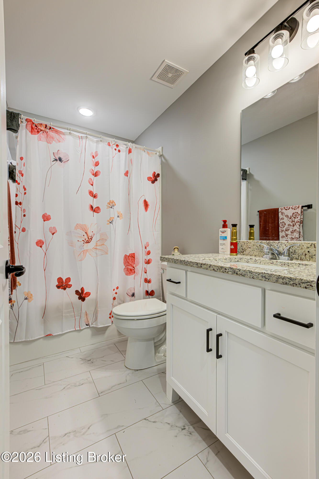 1020 Ray Wimsett Blvd B Property Photo 24