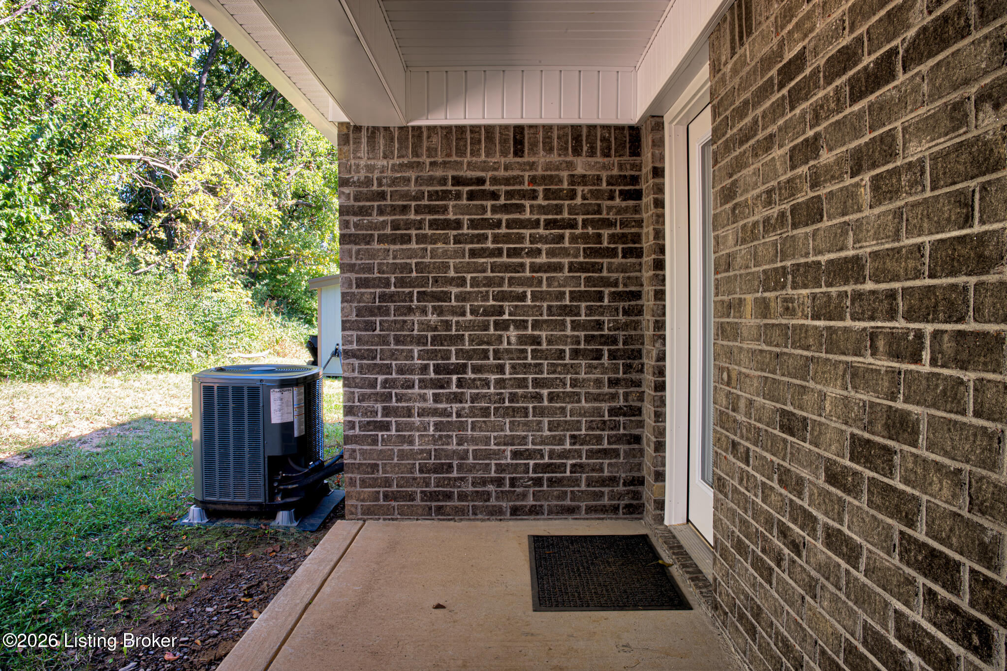 1020 Ray Wimsett Blvd B Property Photo 29