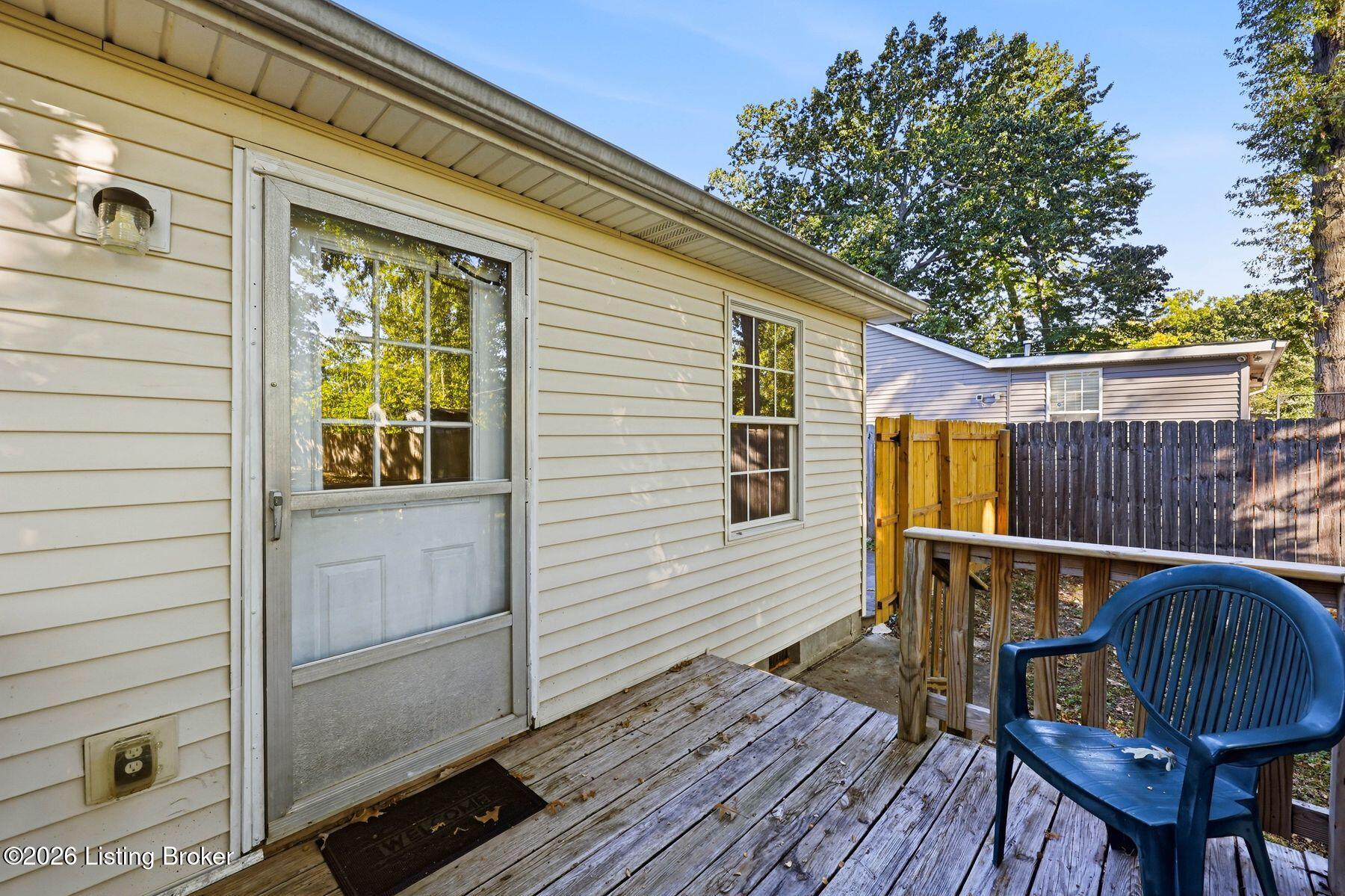 1430 Forest Dr Property Photo 41