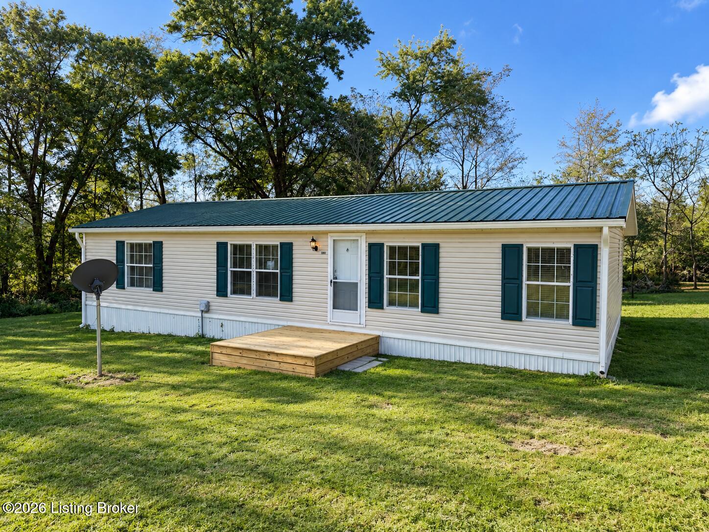 2209 Pfister Rd Property Photo 1