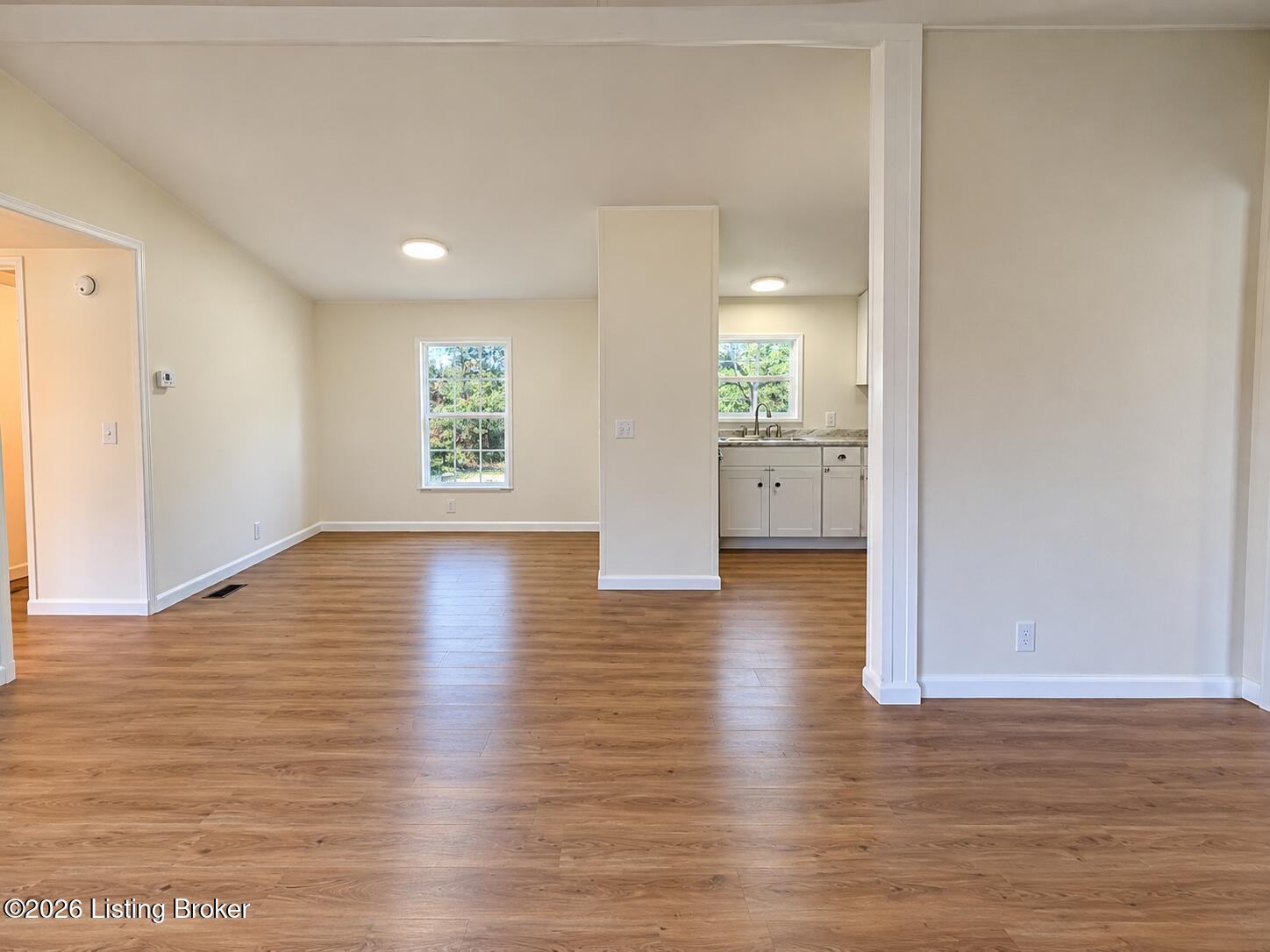 2209 Pfister Rd Property Photo 2