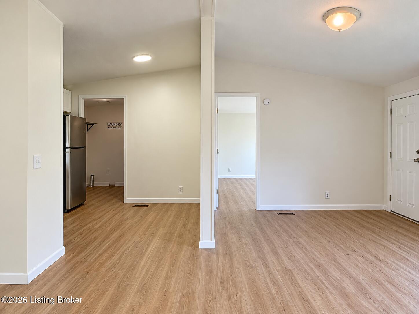 2209 Pfister Rd Property Photo 3
