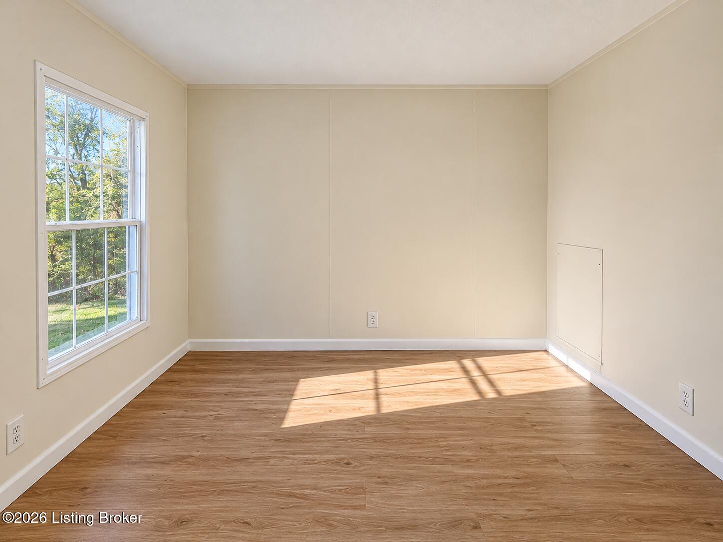 2209 Pfister Rd Property Photo 7