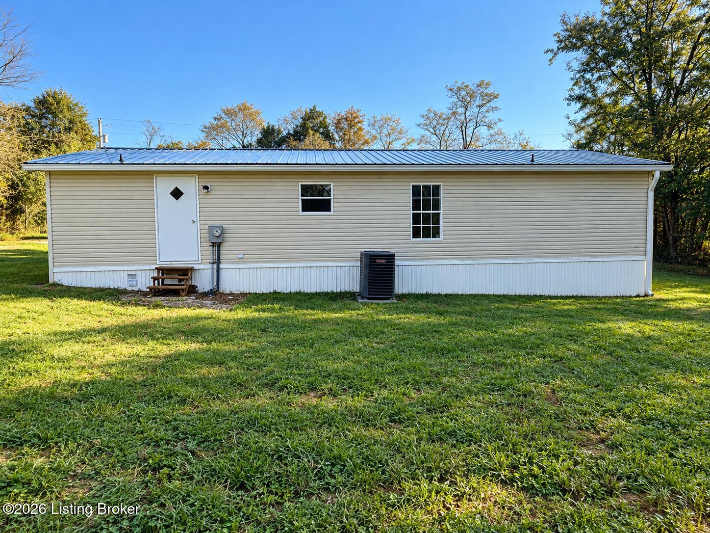 2209 Pfister Rd Property Photo 12