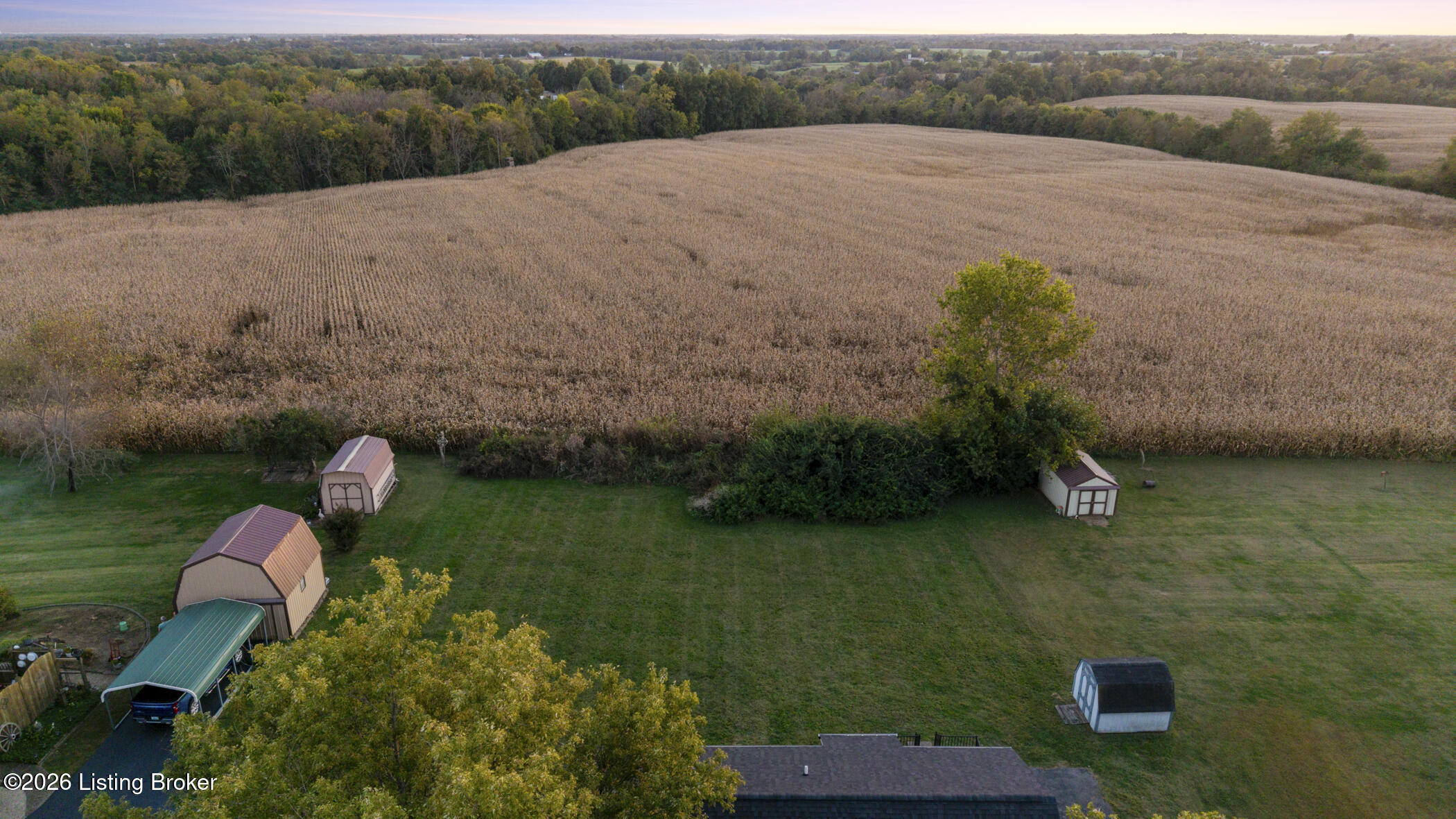 811 Giltner Rd Property Photo 6