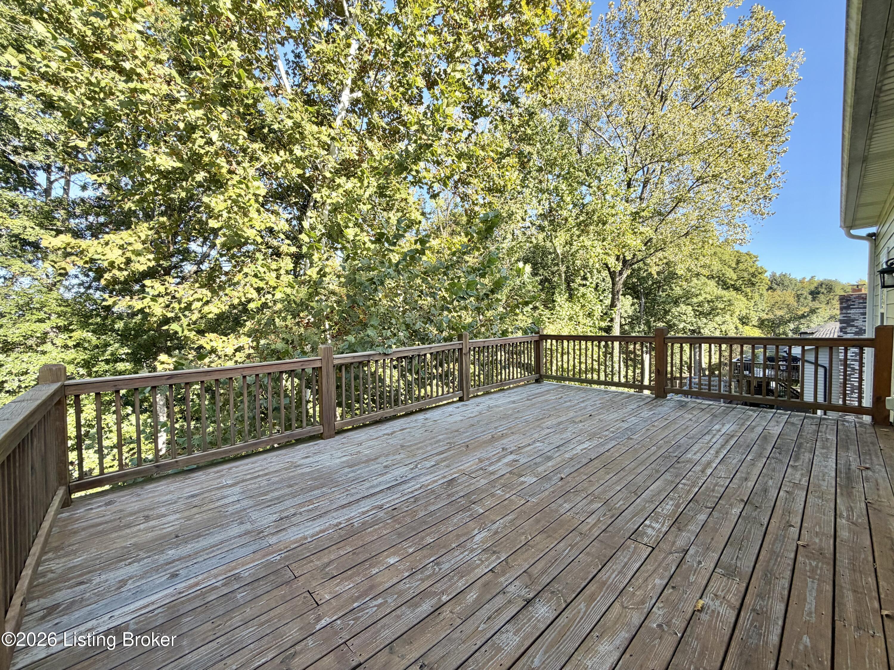 2718 Windsor Forest Dr Property Photo 14